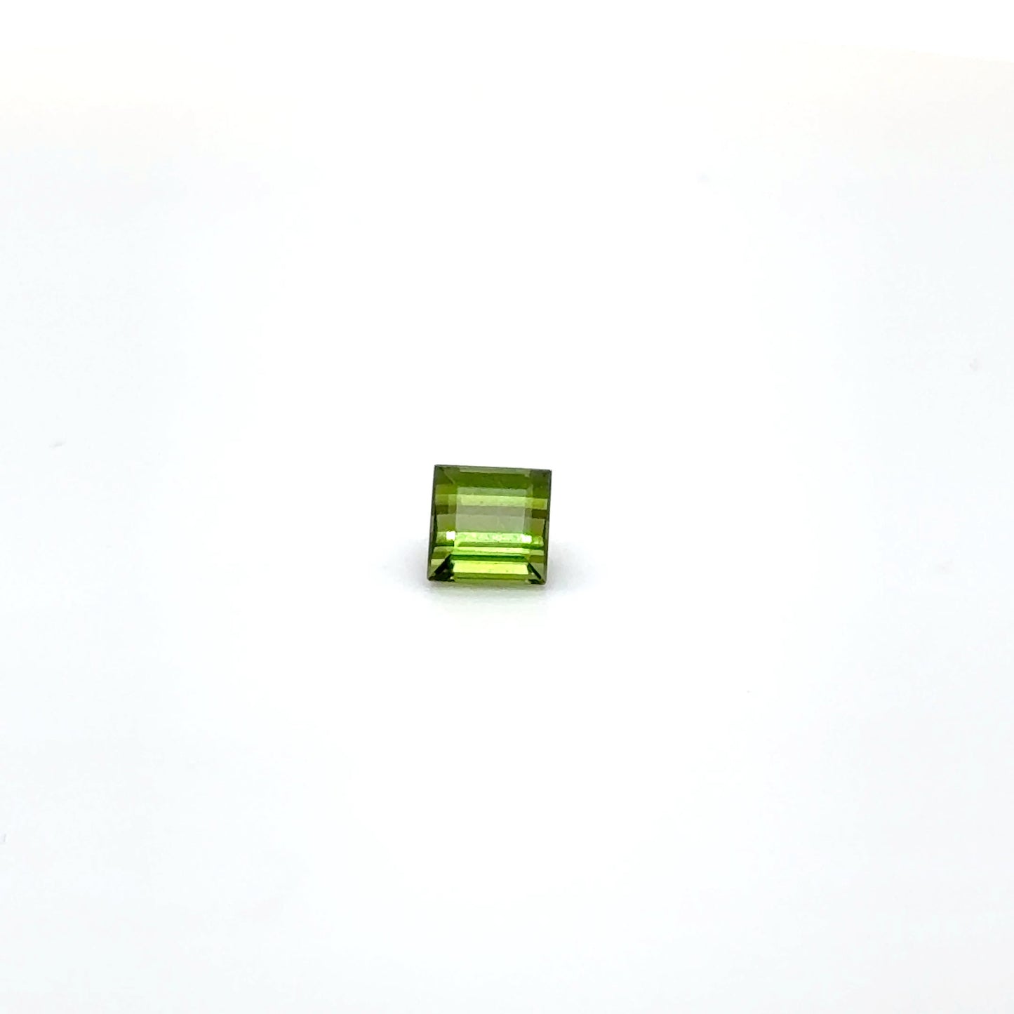 Verdelith SQ FAC 4.8x4.8x3.8 mm 0.73 ct
