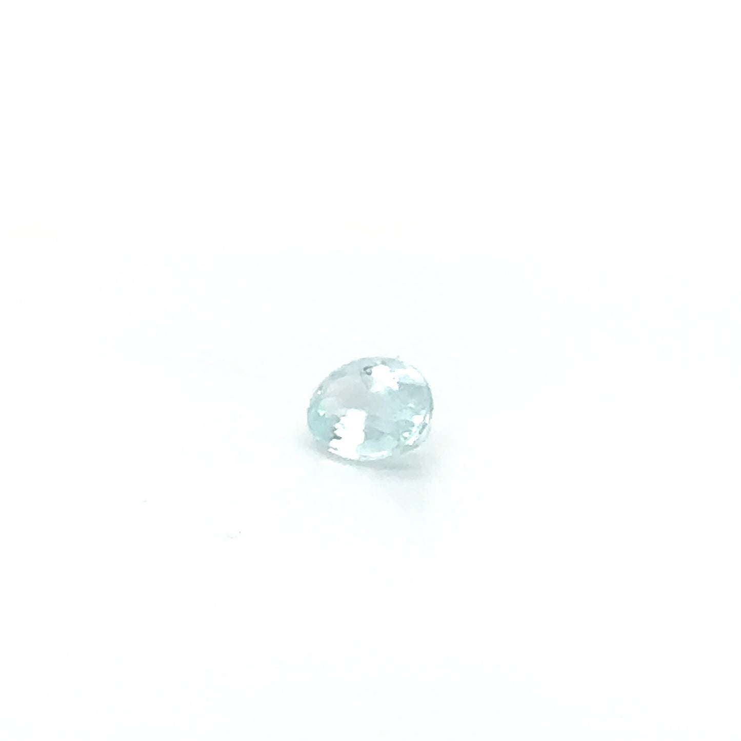 Aquamarin 9.9x7.3x5.1 mm 2.17 ct