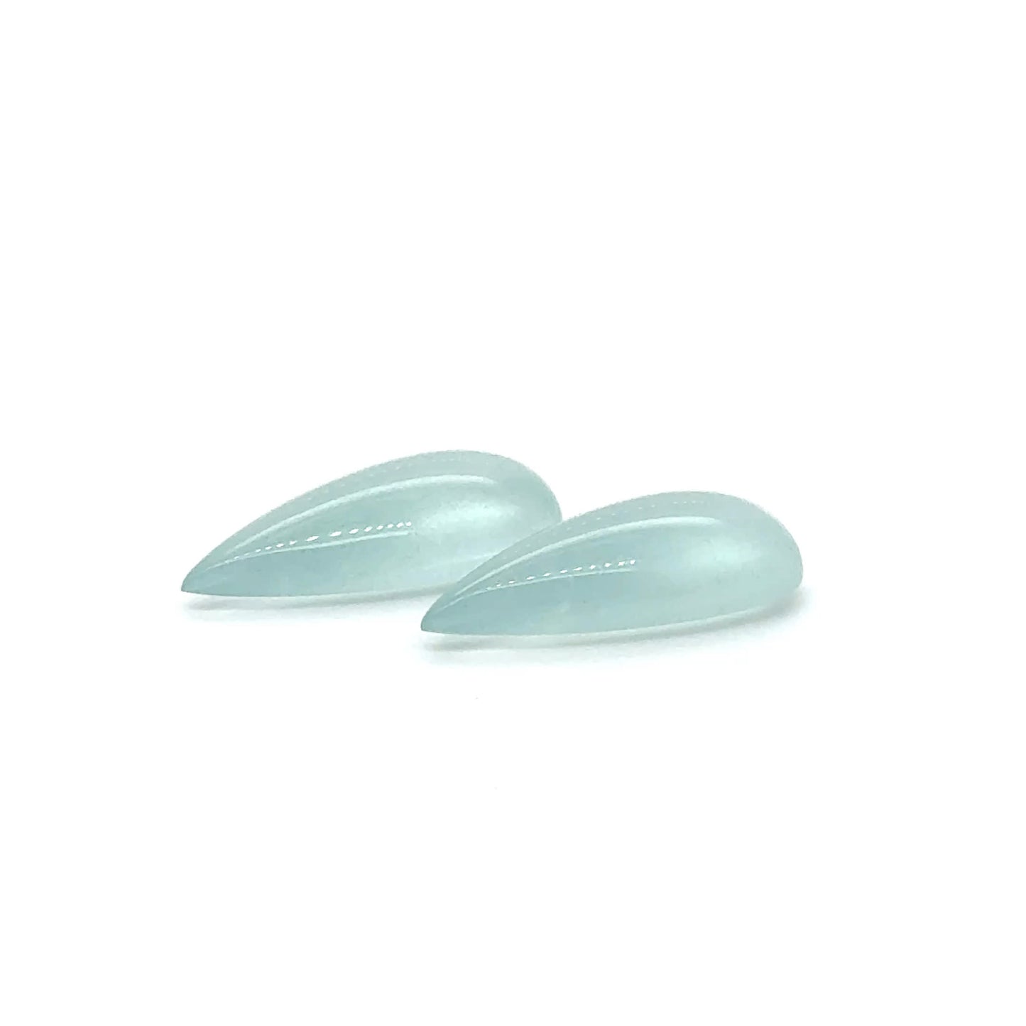 Aquamarin 27.5x12.5x7.3 mm 33.03 ct