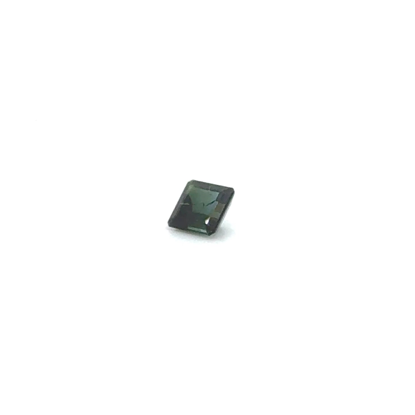 Verdelith 5.7x5.7x3.6 mm 0.95 ct