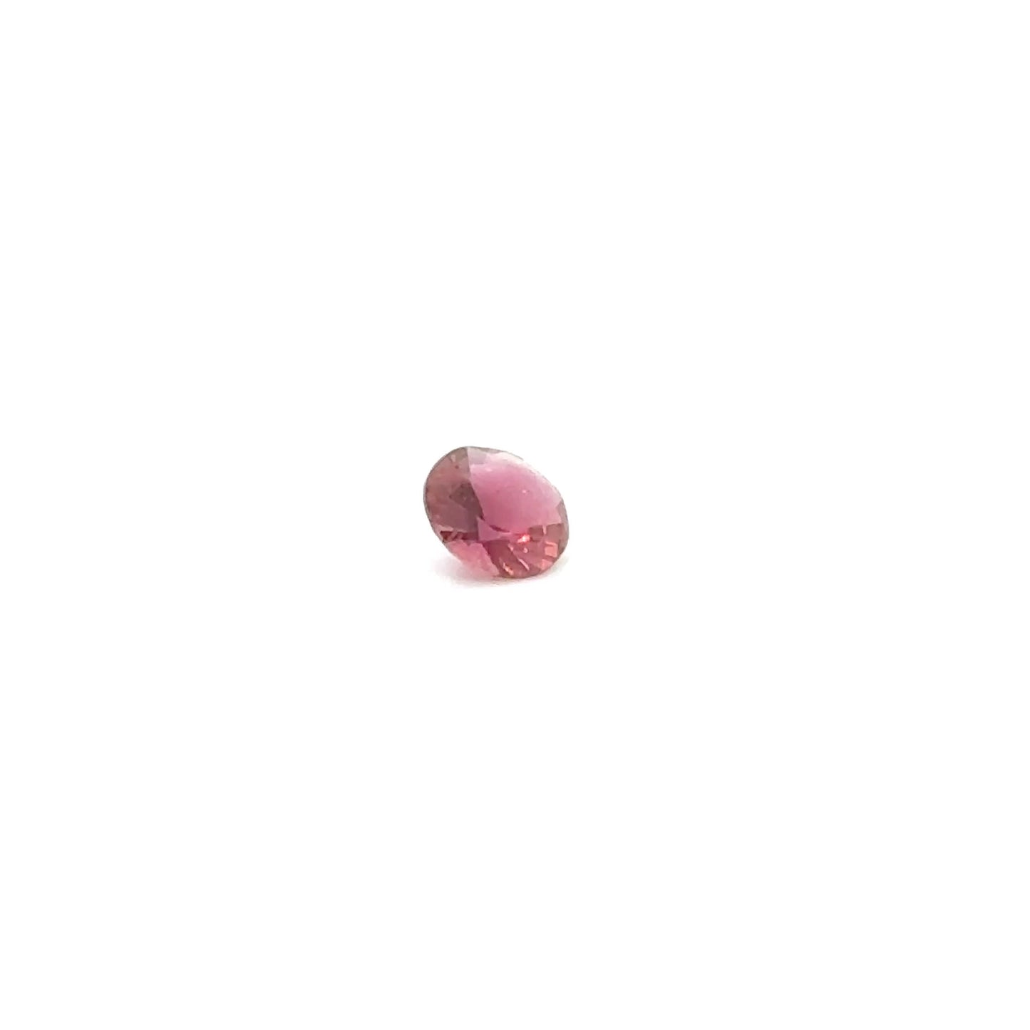 Rubellit 6.9x6.9x3.8 mm