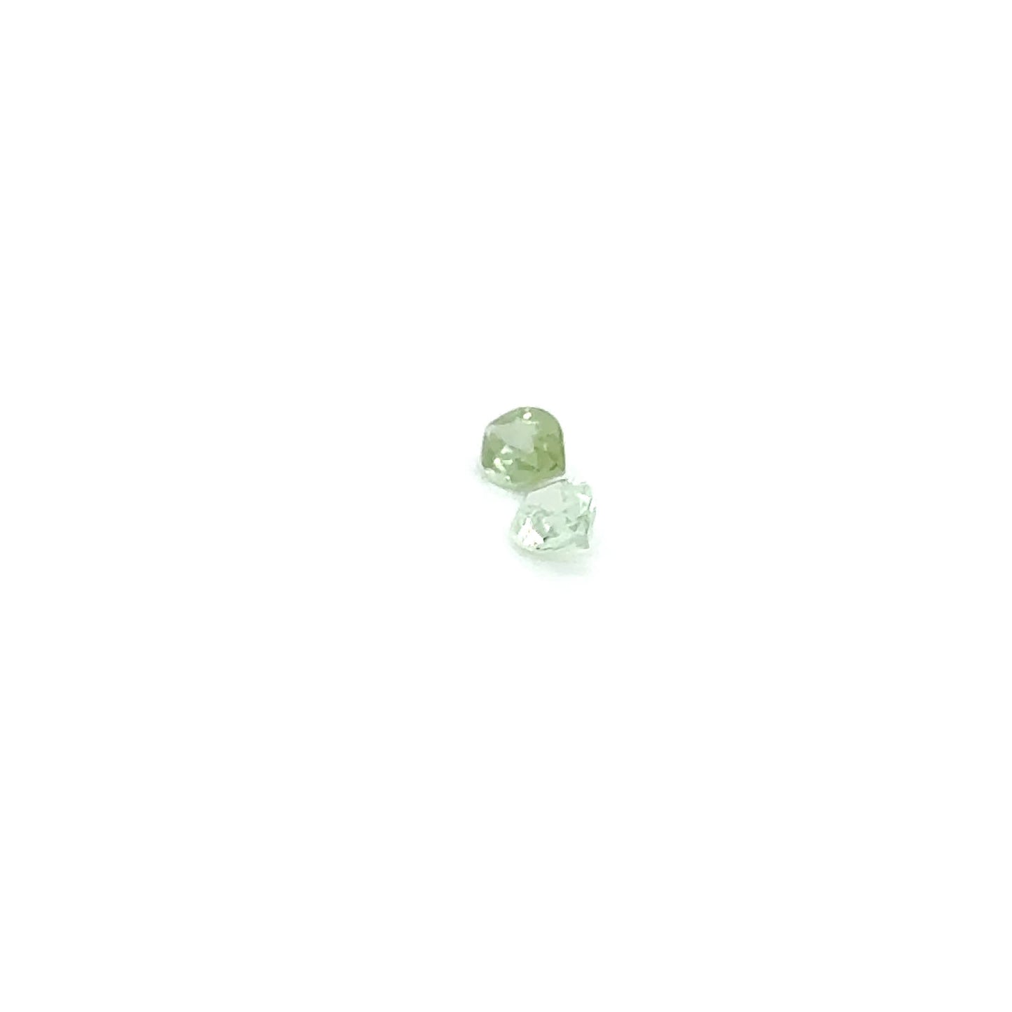 Verdelith 6.1x4.1x2.55 mm 0.44 ct
