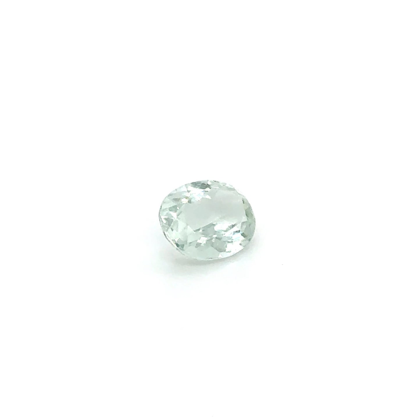 Aquamarin 9.3x7.7x4.65 mm 2.12 ct