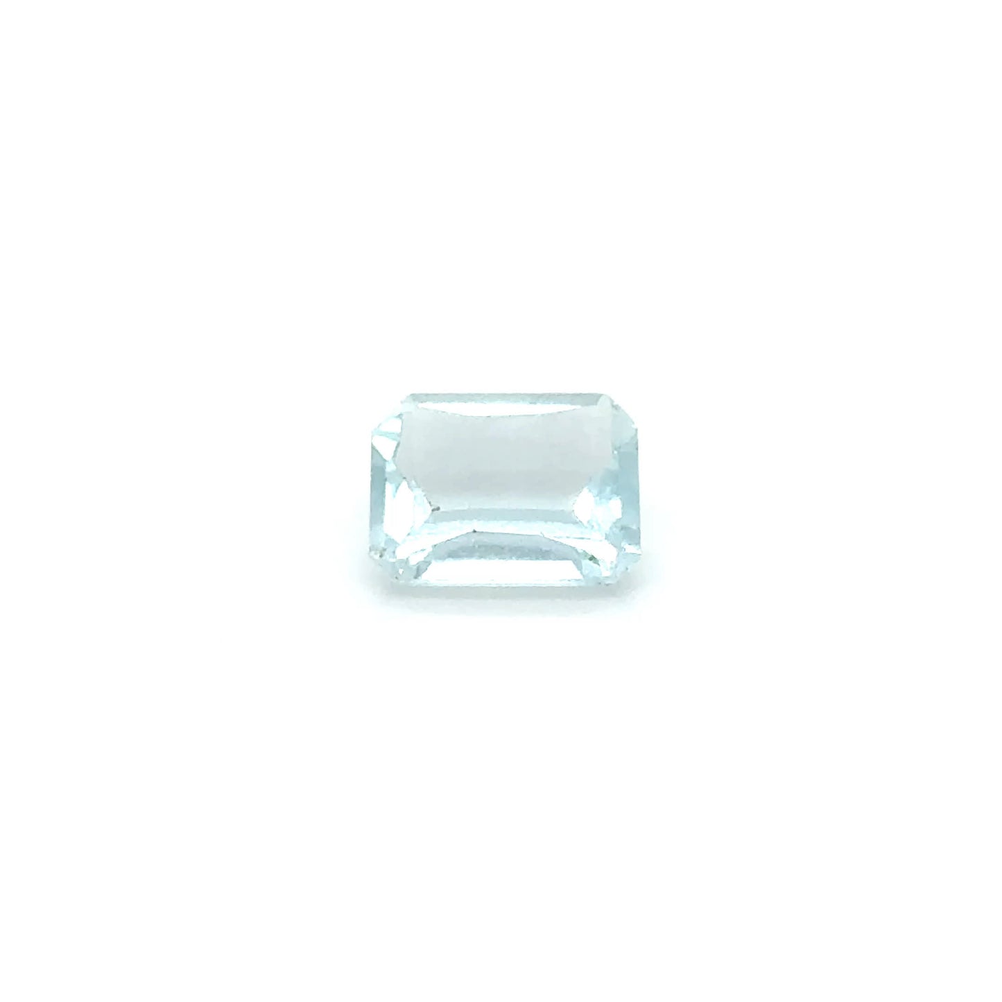 Aquamarin 10.1x8.1x4.9 mm 2.84 ct
