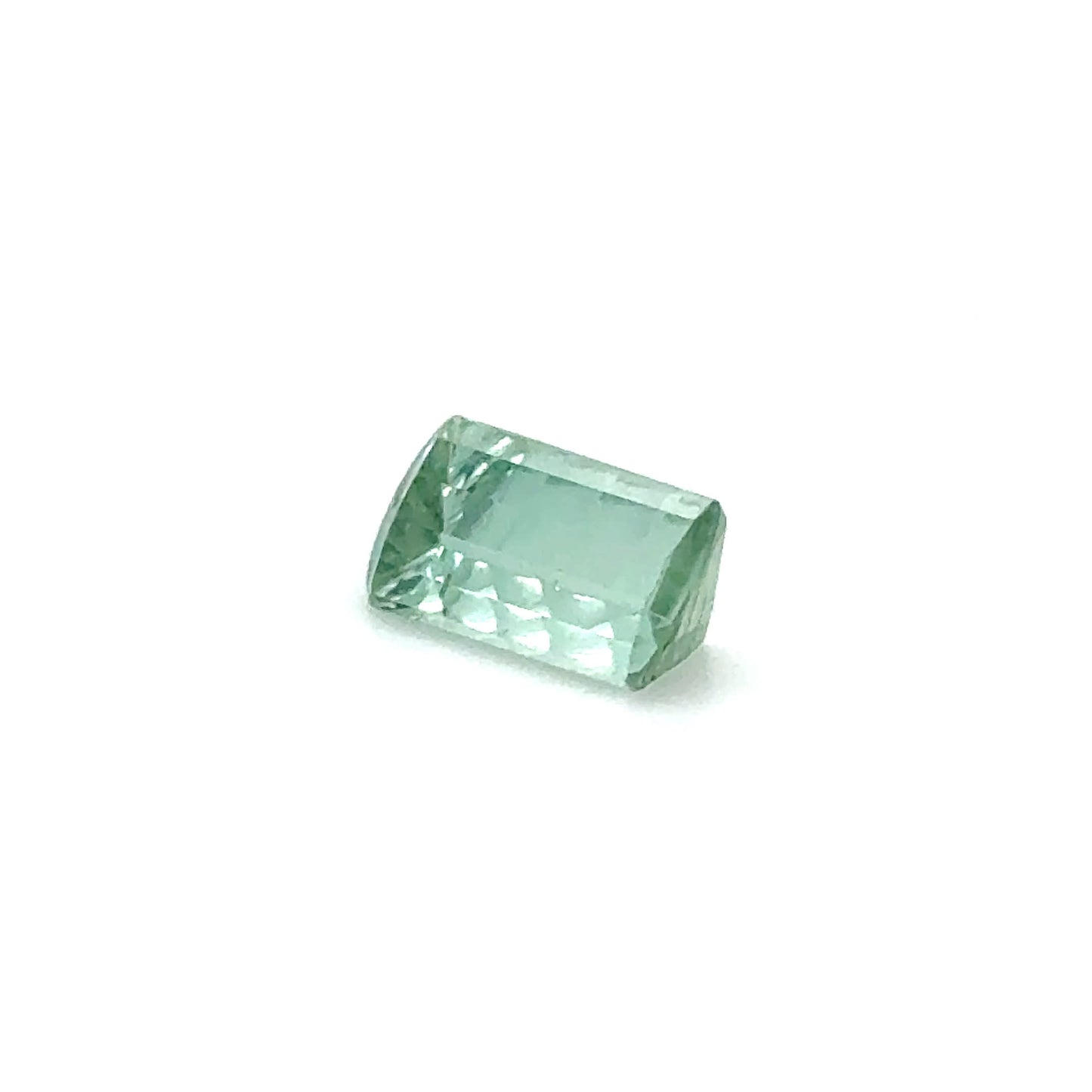 Indigolith 9.6x5.7x4 mm 1.76 ct