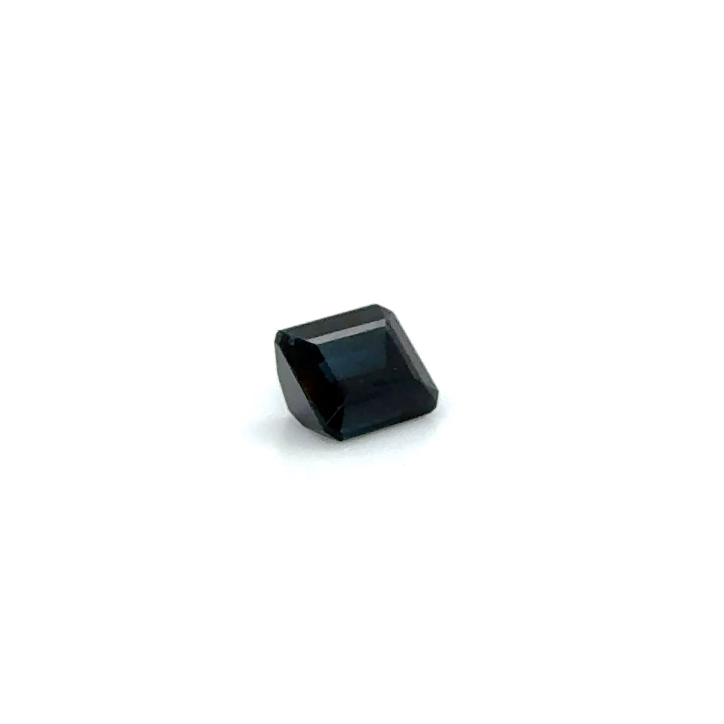 Indigolith 7.06x6.2x3.84 mm 1.43 ct