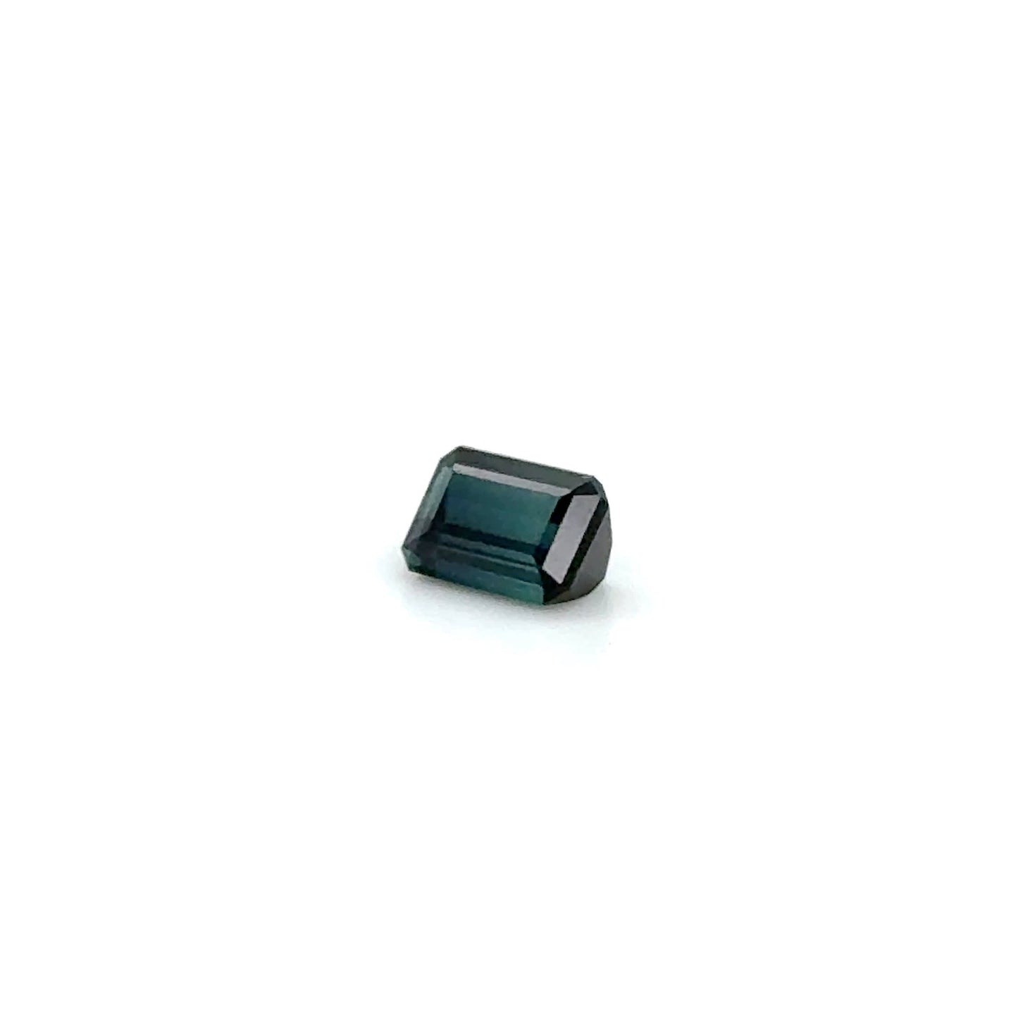 Indigolith 6.8x4.8x3.45 mm