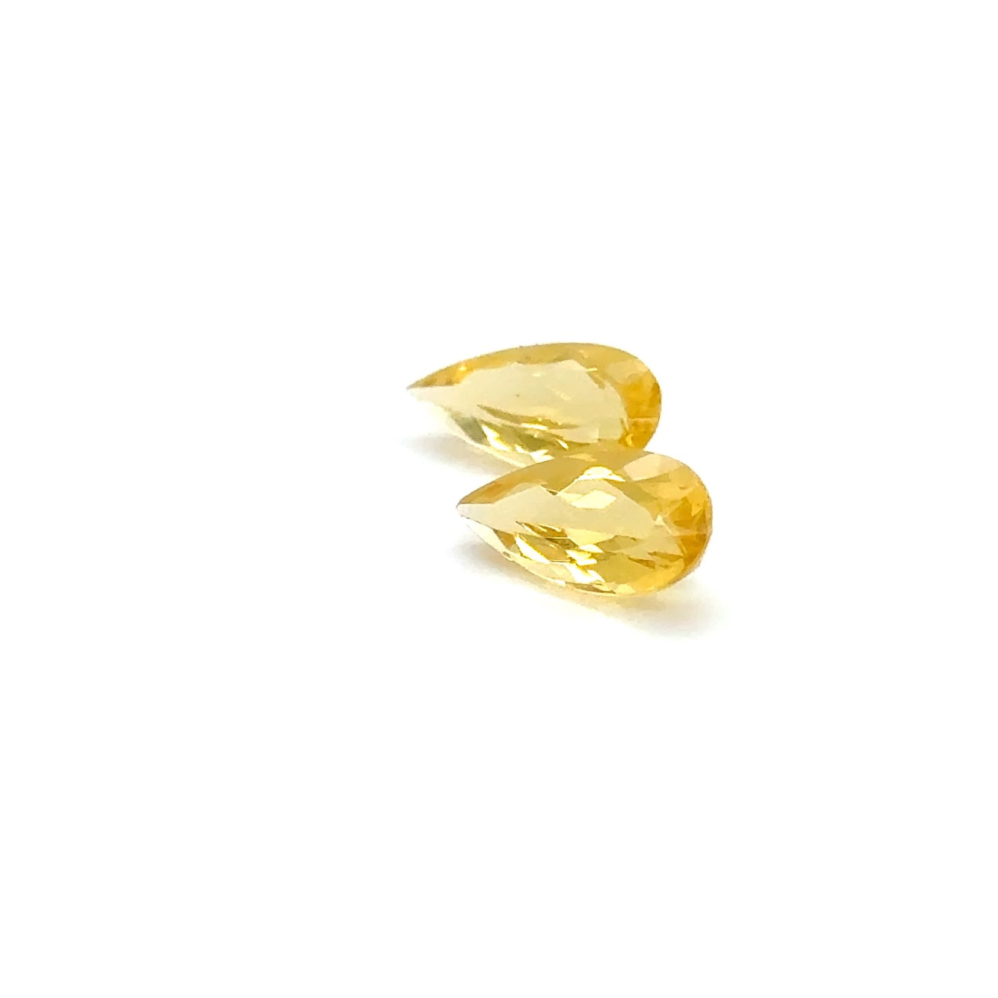 Goldberyll 11.9x6.2x4.2 mm 3.4 ct