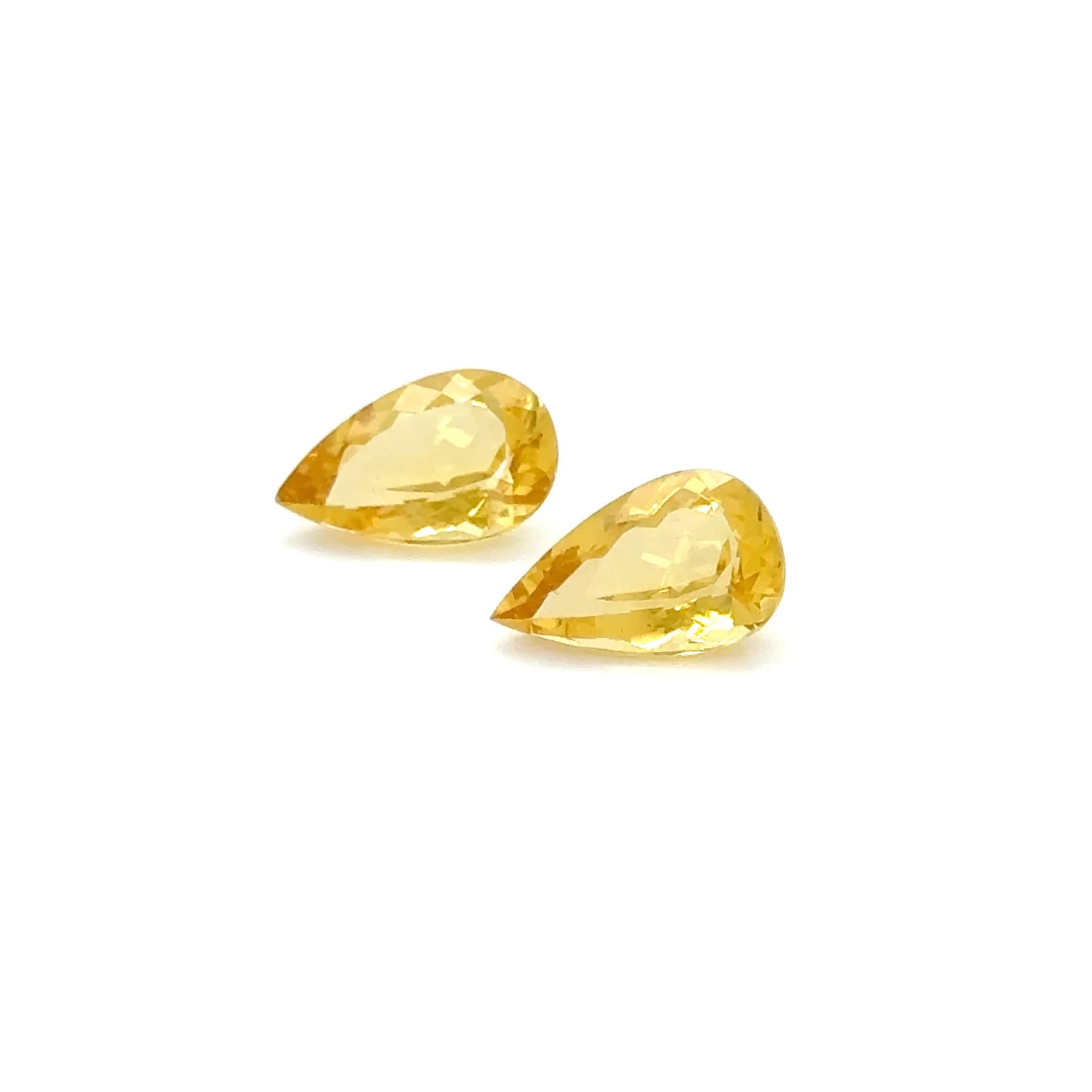 Goldberyll 11.1x7x4.8 mm 3.75 ct