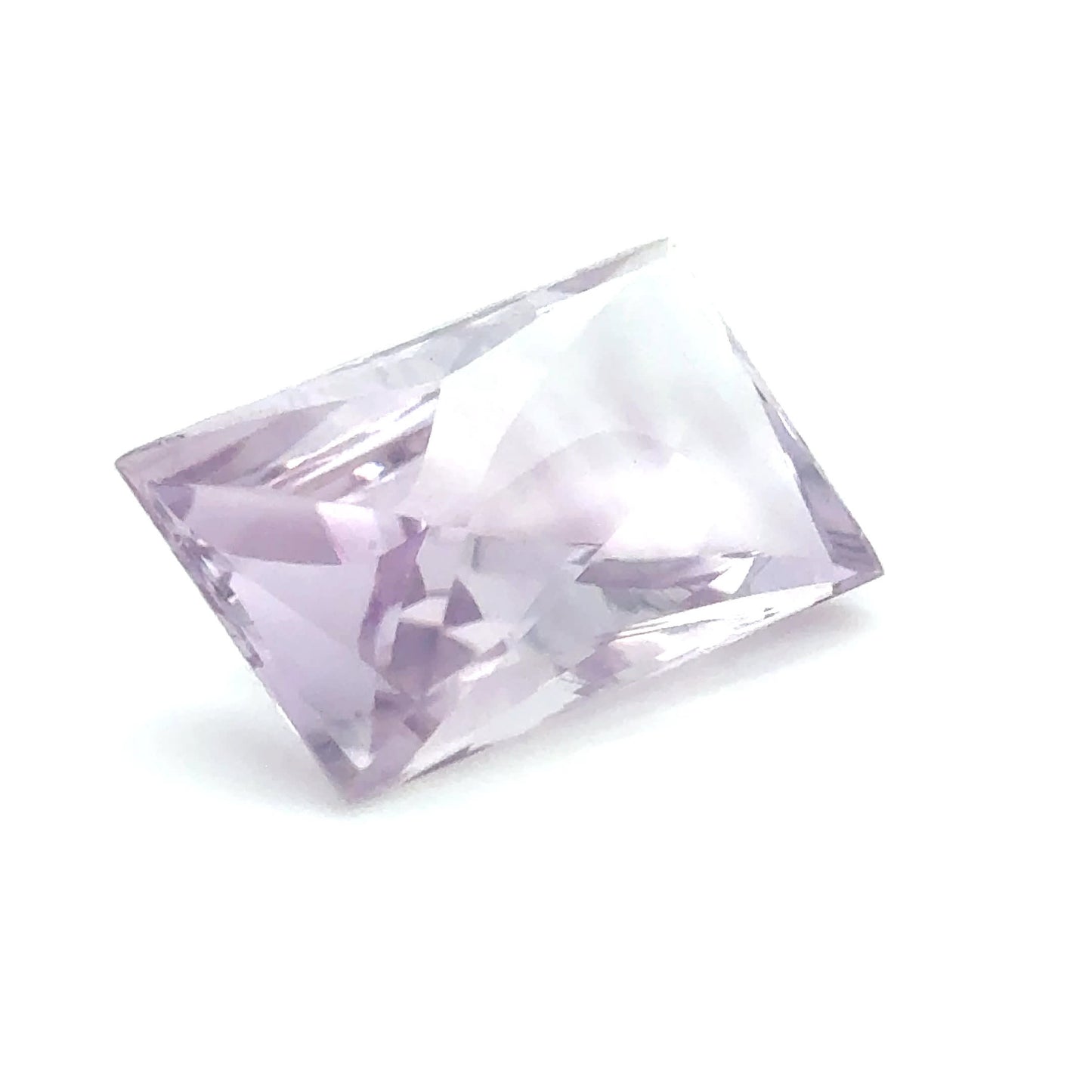 Amethyst 22.11x13.5x8.9 mm 17.92 ct