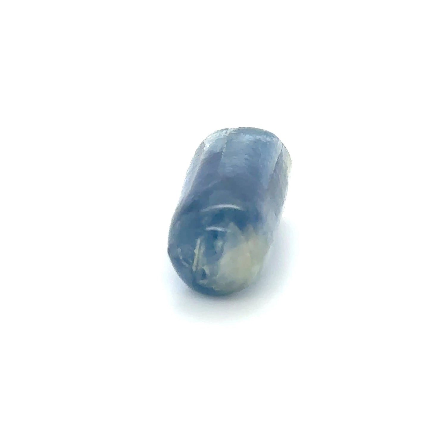 Kyanit 8.6x8.6x19.8 mm 19.29 ct