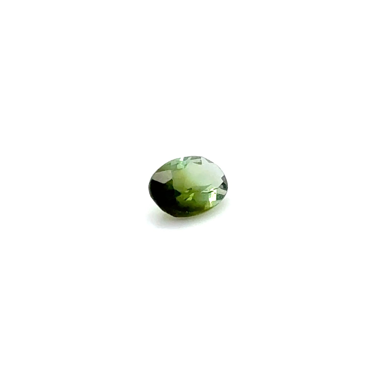 Verdelith 7x5x3 mm 0.71 ct
