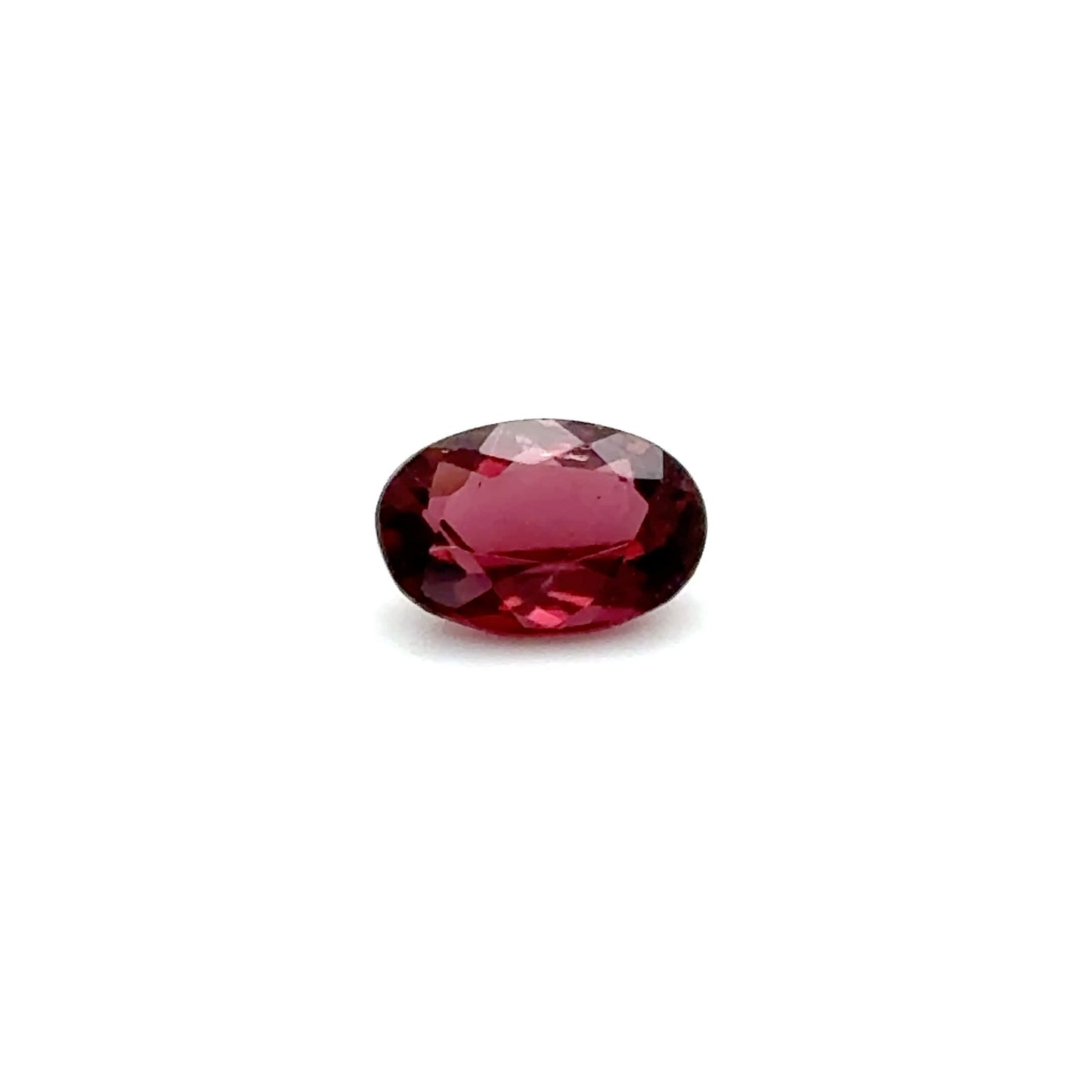 Rubellit 8.72x6.21x3.78 mm 1.39 ct