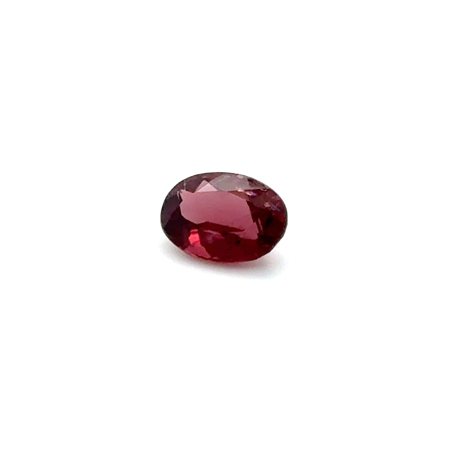 Rubellit 8.72x6.21x3.78 mm 1.39 ct