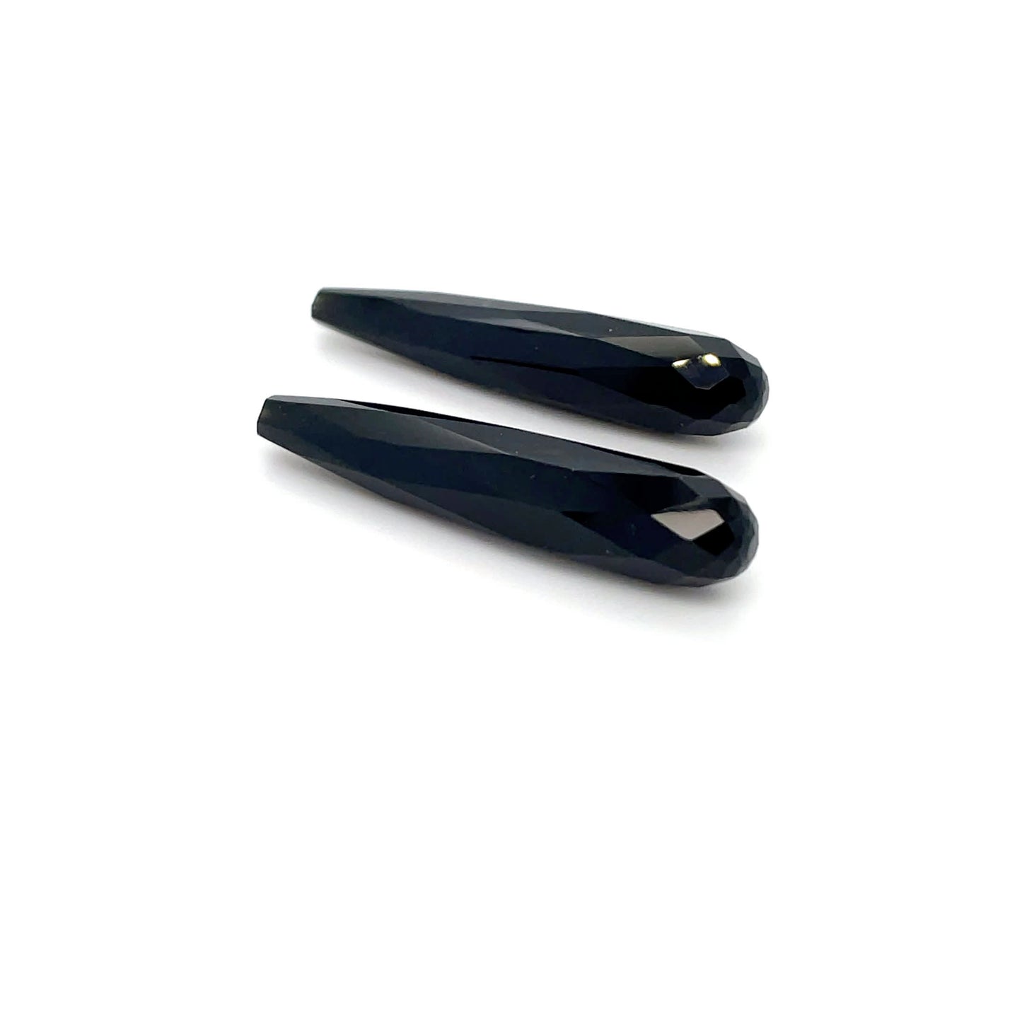 Turmalin Schwarz 32.6x6.5x6.5 mm 24.49 ct