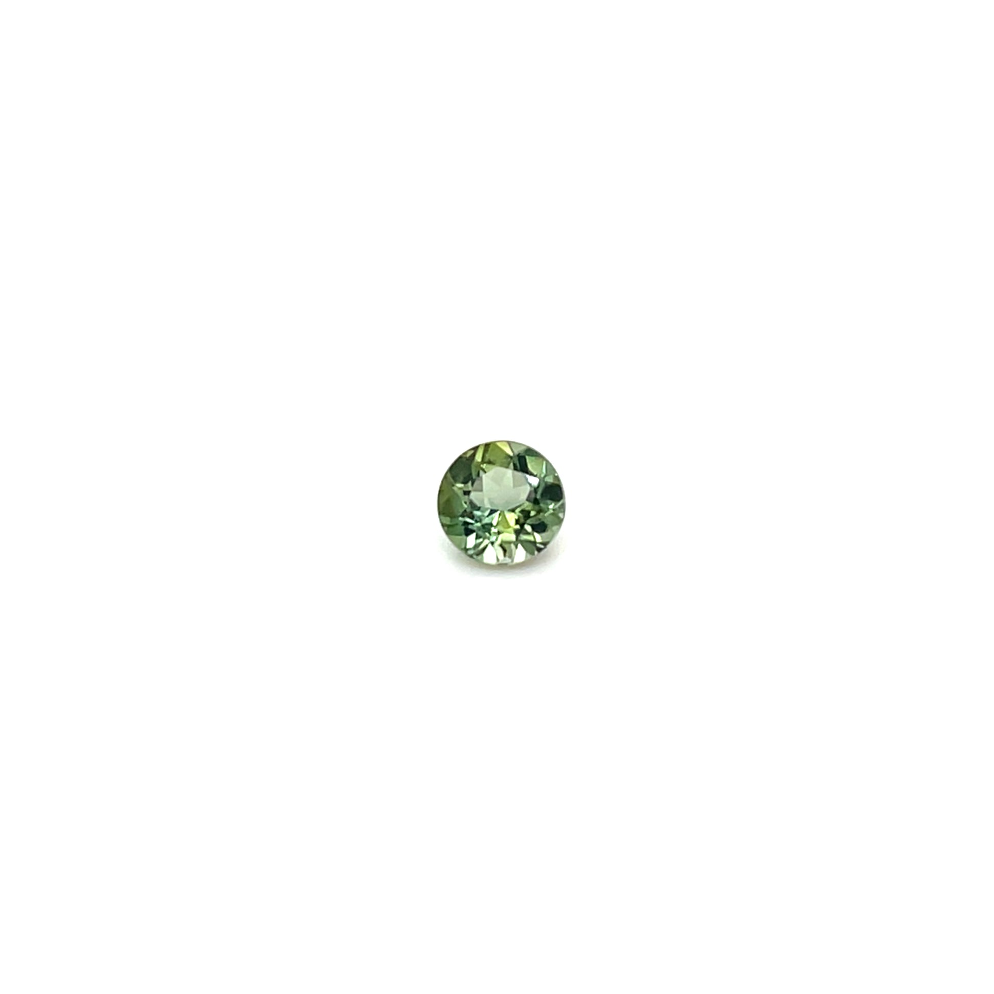 Verdelith RD FAC 5x5x3 mm 0.41 ct