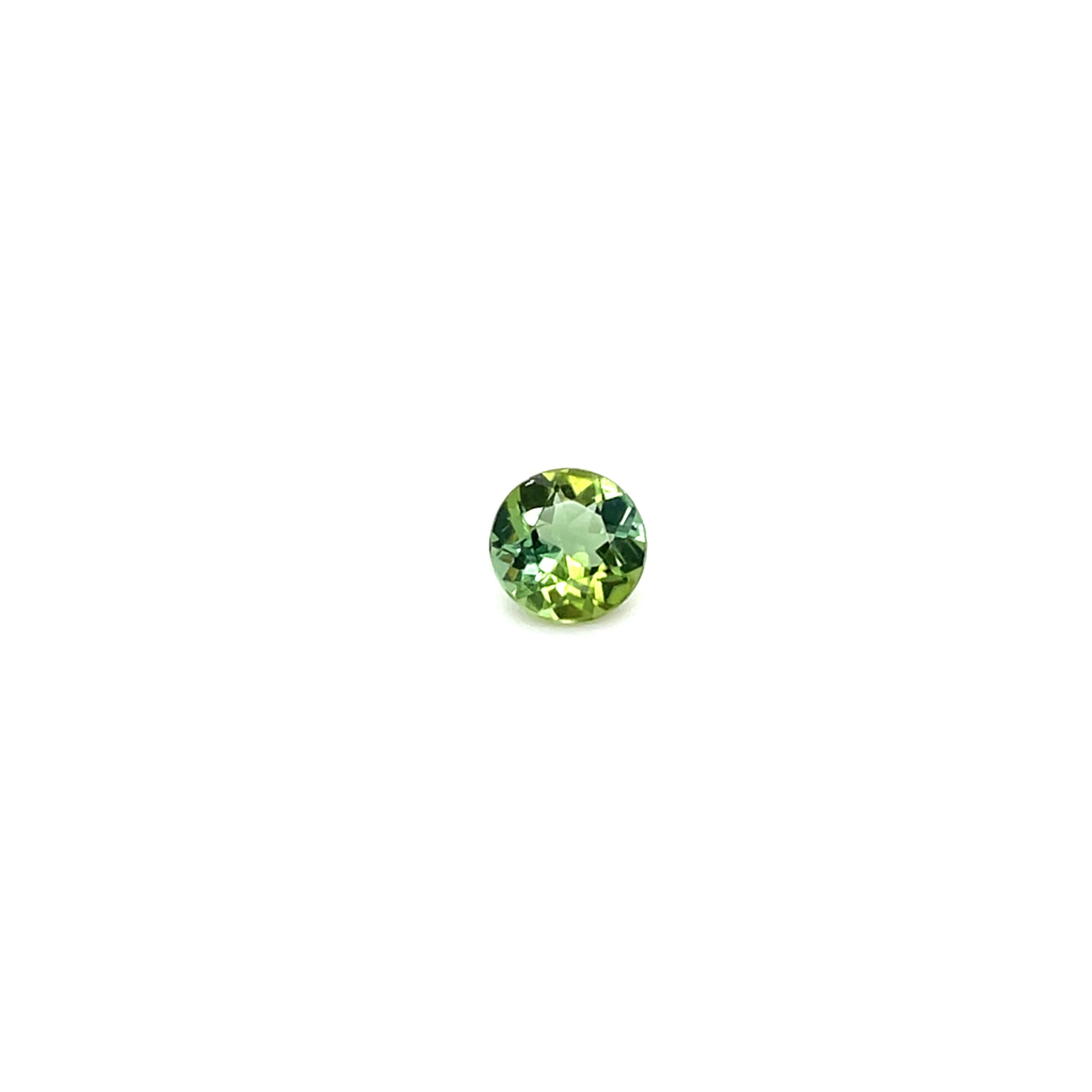 Verdelith RD FAC 5.5x5.5x3.25 mm 0.59 ct