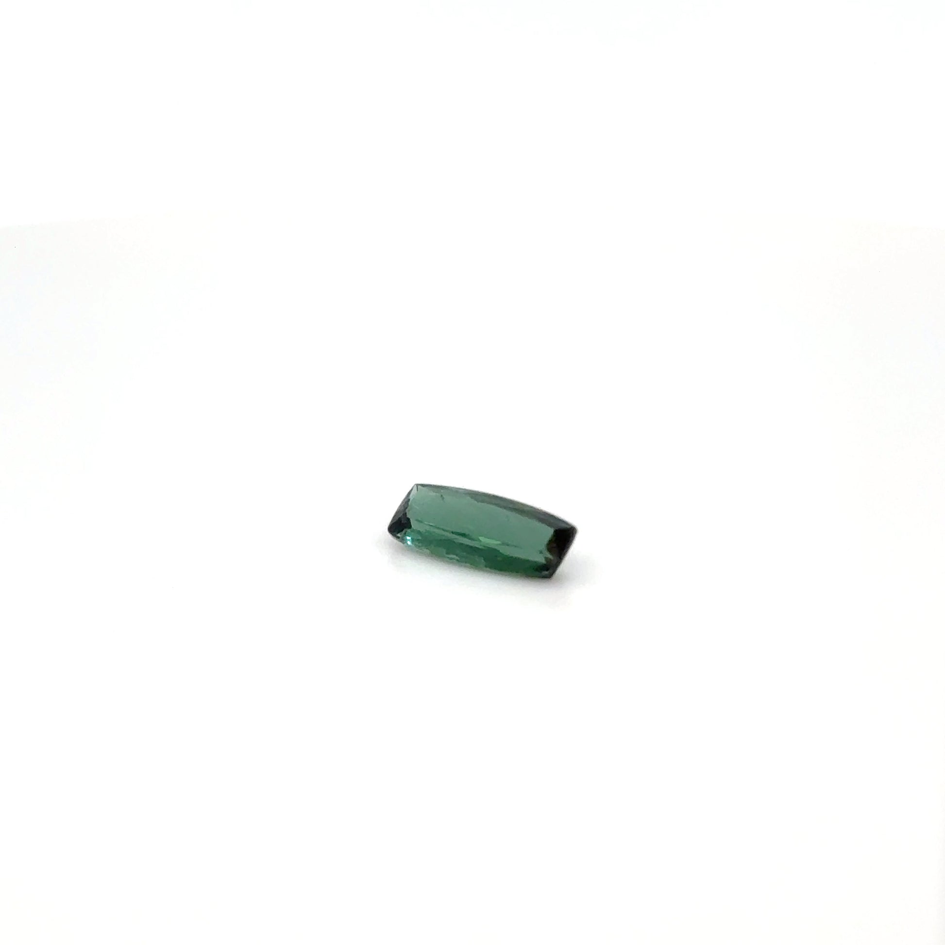 Indigolith RECT FAC 10.5x4.3x2.5 mm 0.93 ct