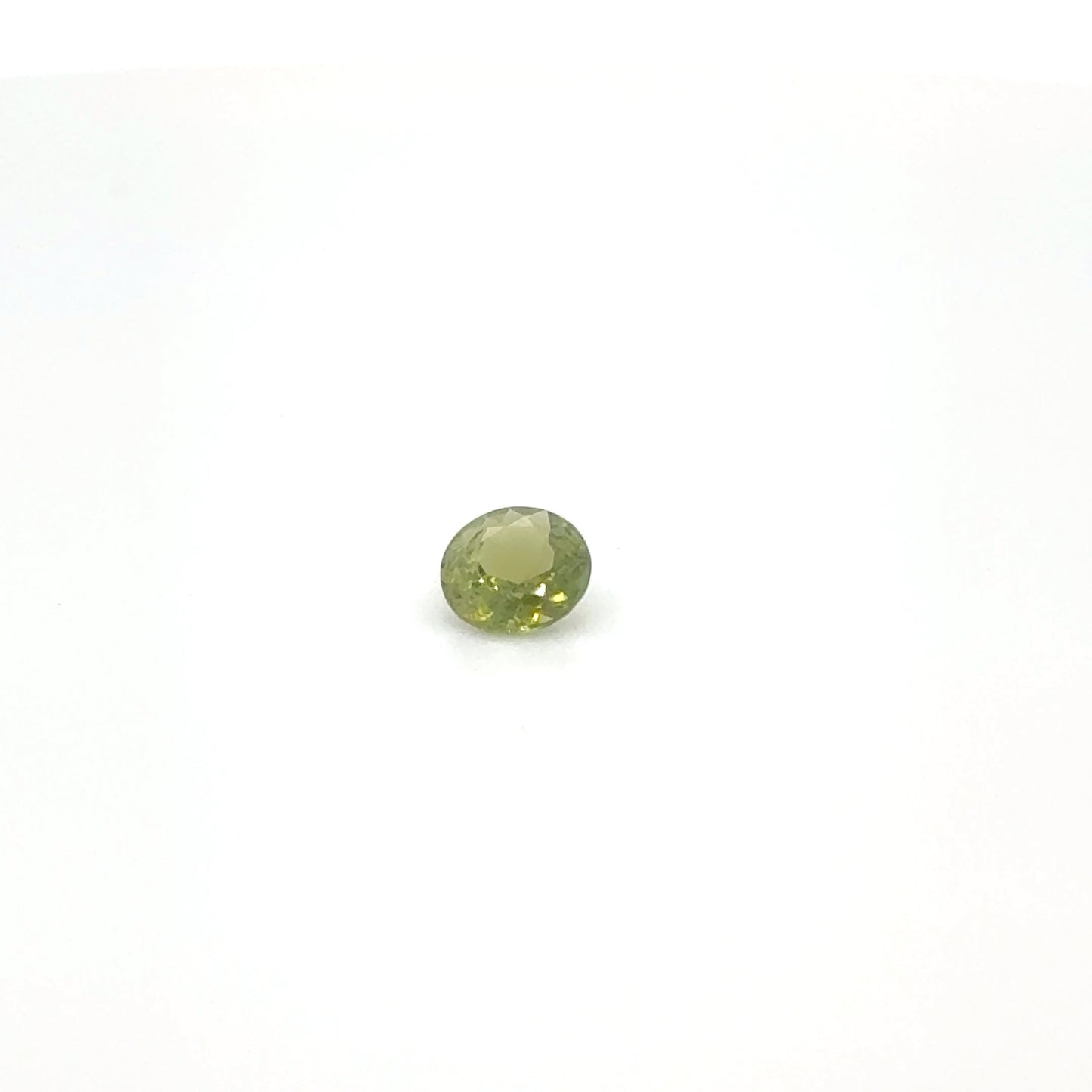Verdelith RD FAC 4.9x4.9x2.5 mm 0.43 ct