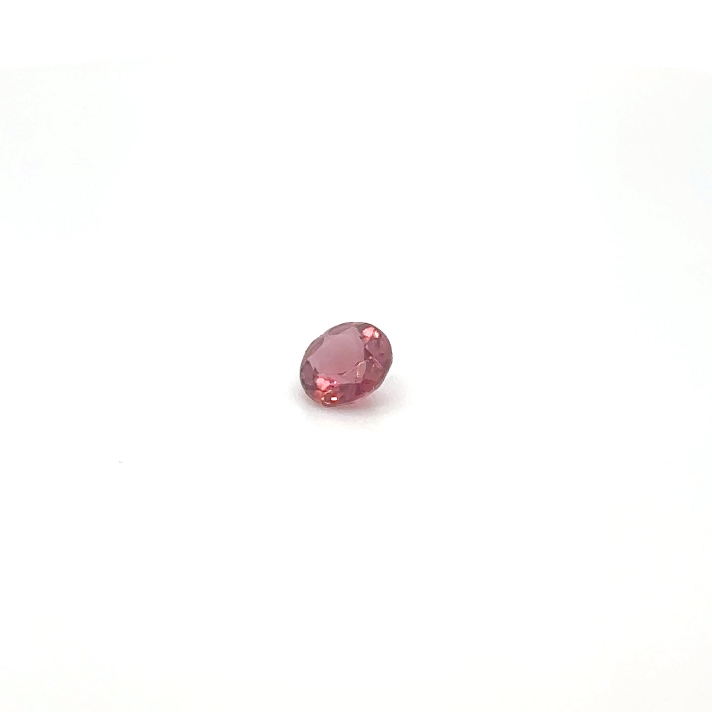 Rubellit RD FAC 5.9x5.9x3.4 mm 0.74 ct