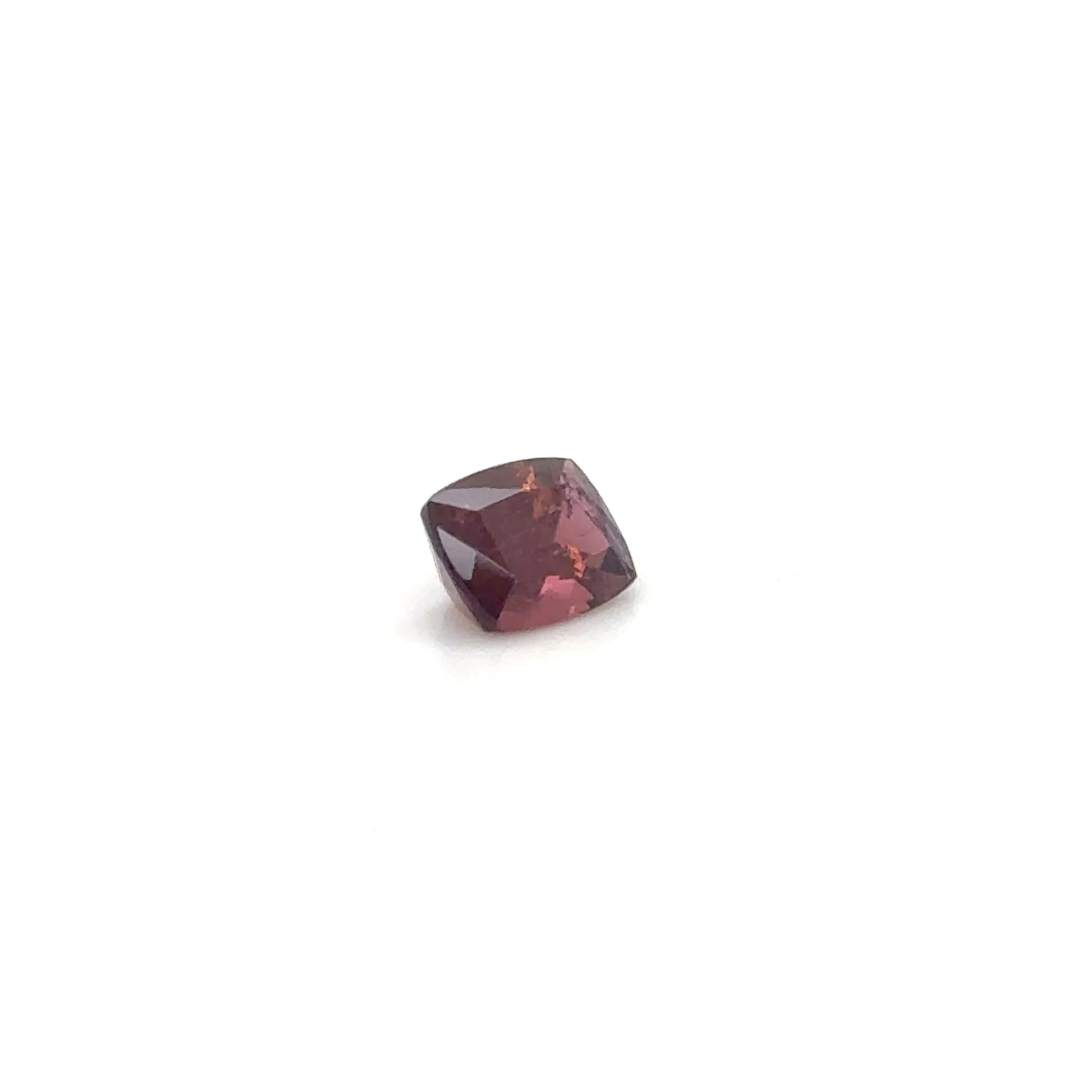 Rubellit RECT FAC 7.2x5.5x3.8 mm 1.1 ct
