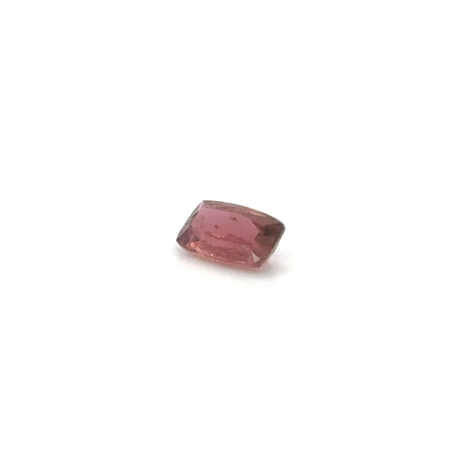 Rubellit RECT FAC 8.6x5x3.2 mm 1.13 ct