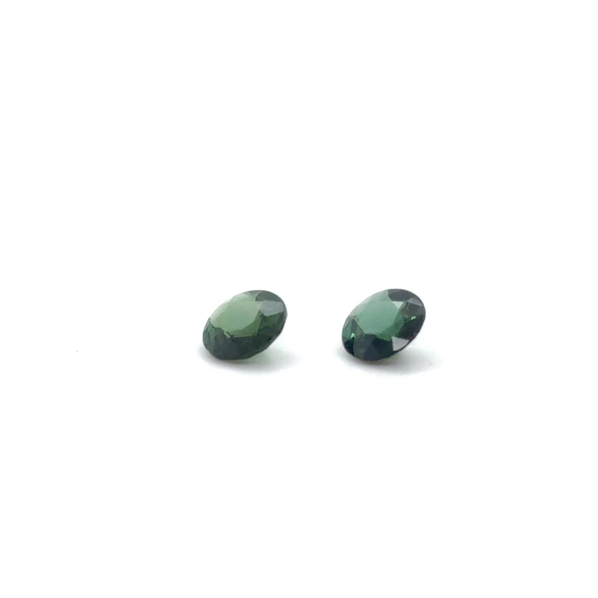 Verdelith RD FAC 8x8x3.23 mm 3.2 ct