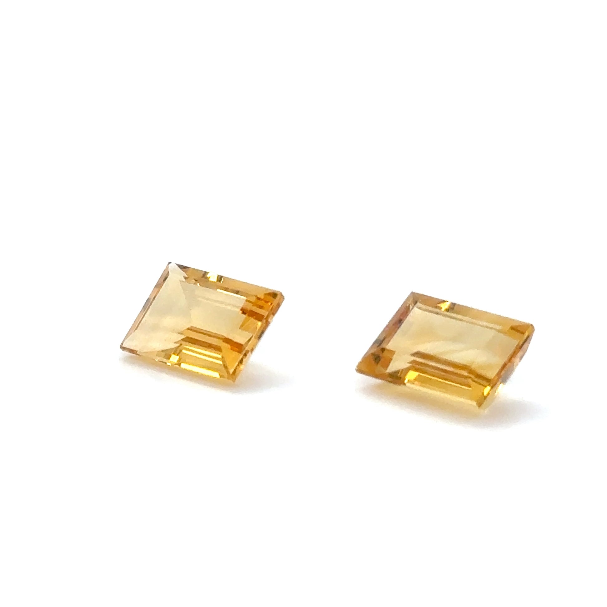 Citrin RECT FAC 13.5x9.5x6.3 mm 14.15 ct