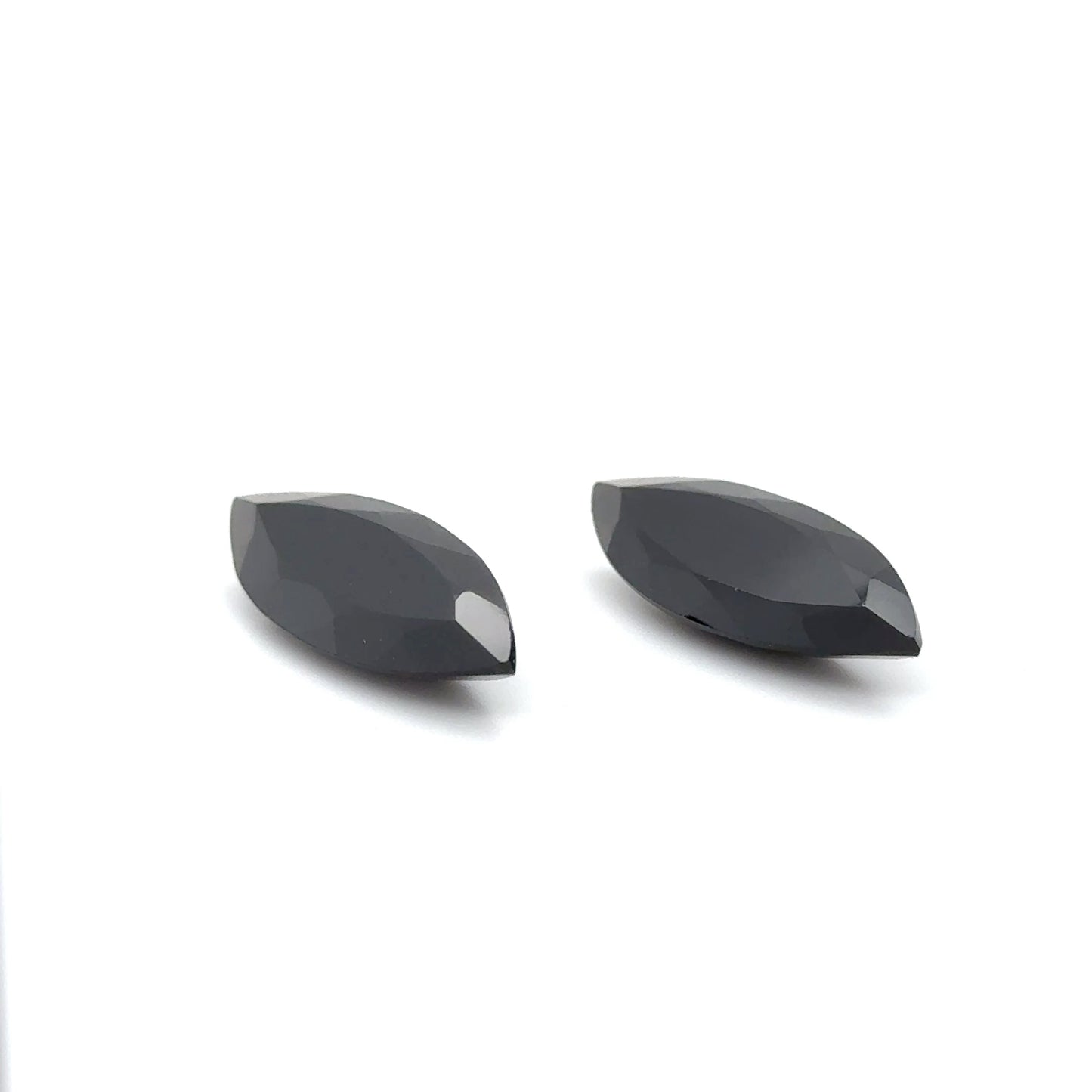 Turmalin Schwarz NAV FAC 30x10 mm 21.7 ct