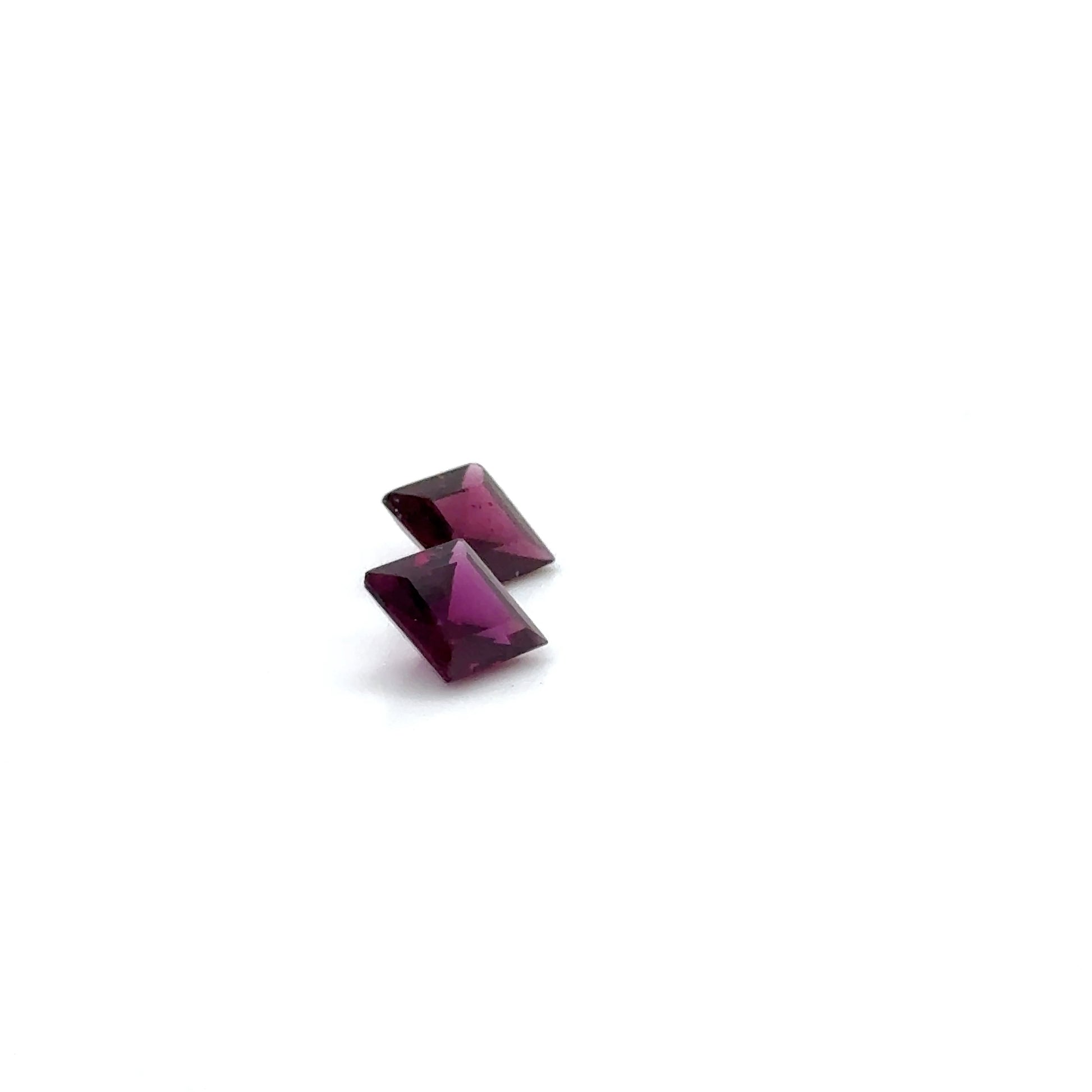 Granat Rhodolith SQ FAC 7x7 mm 3.91 ct
