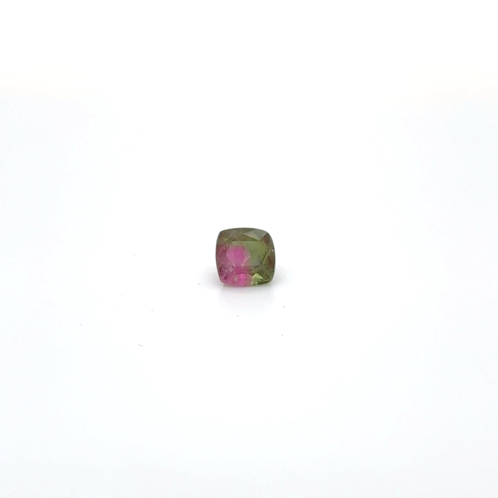 Turmalin Bicolor SQ FAC 5.3x5.2x4 mm 0.79 ct