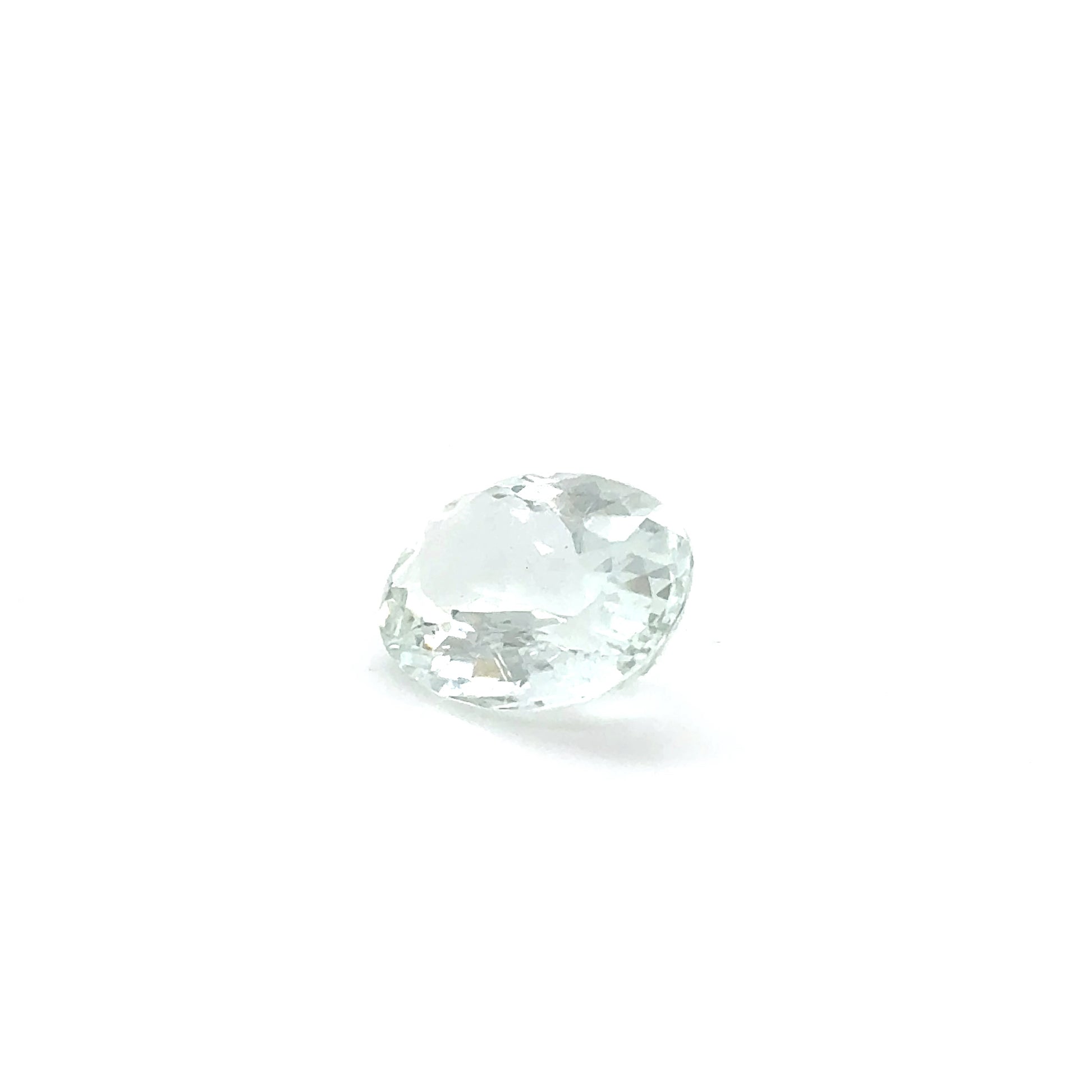 Aquamarin OV FAC 18.4x13.6x8.4 mm 11.87 ct
