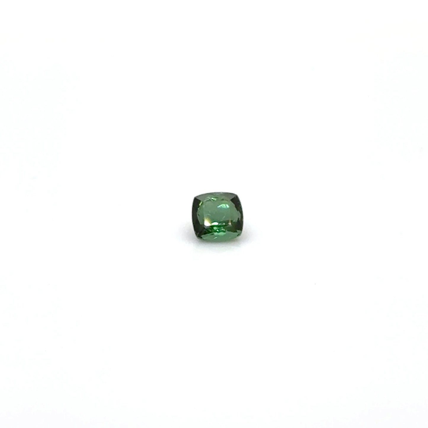 Verdelith SQ FAC 5x5.1x4.3 mm 0.64 ct
