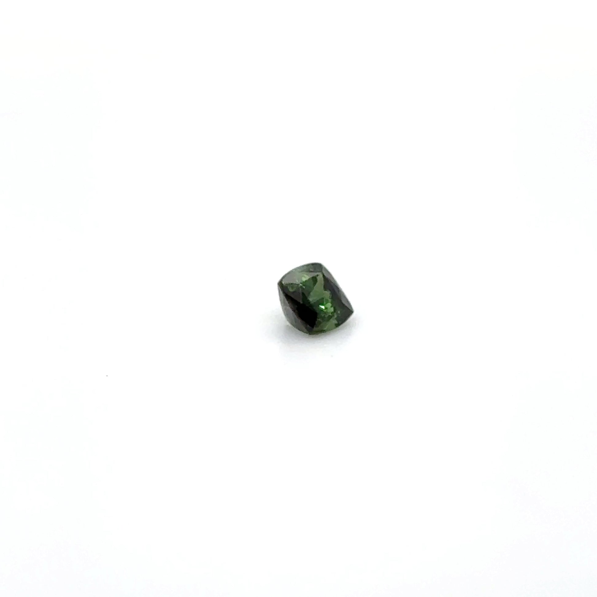 Verdelith SQ FAC 5x5.1x4.3 mm 0.64 ct