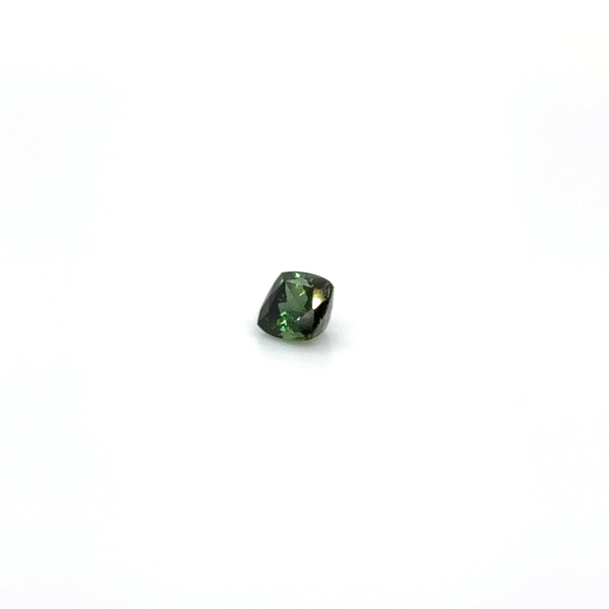 Verdelith SQ FAC 5x5.1x4.3 mm 0.64 ct