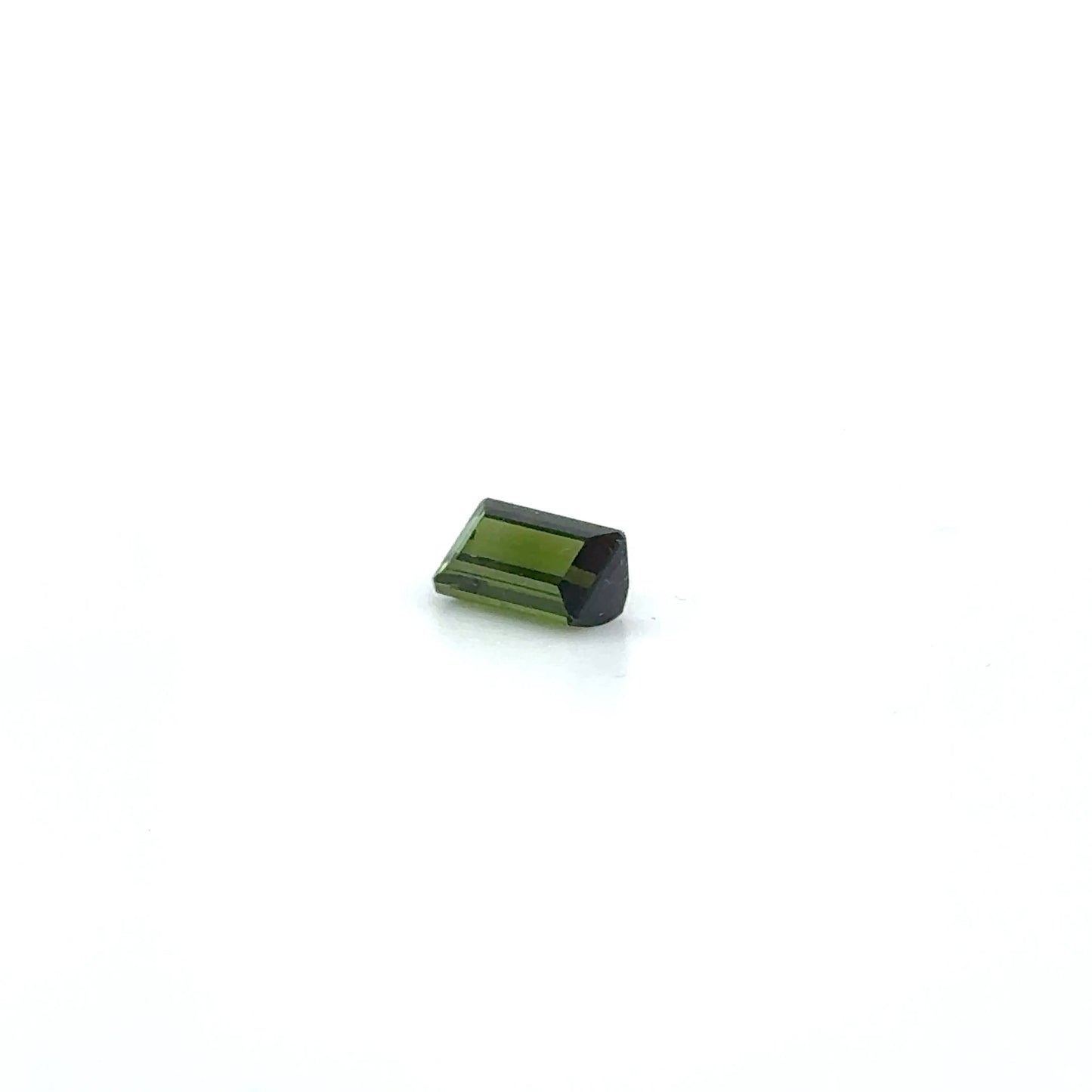 Verdelith RECT FAC 7.1x4.4x3.1 mm