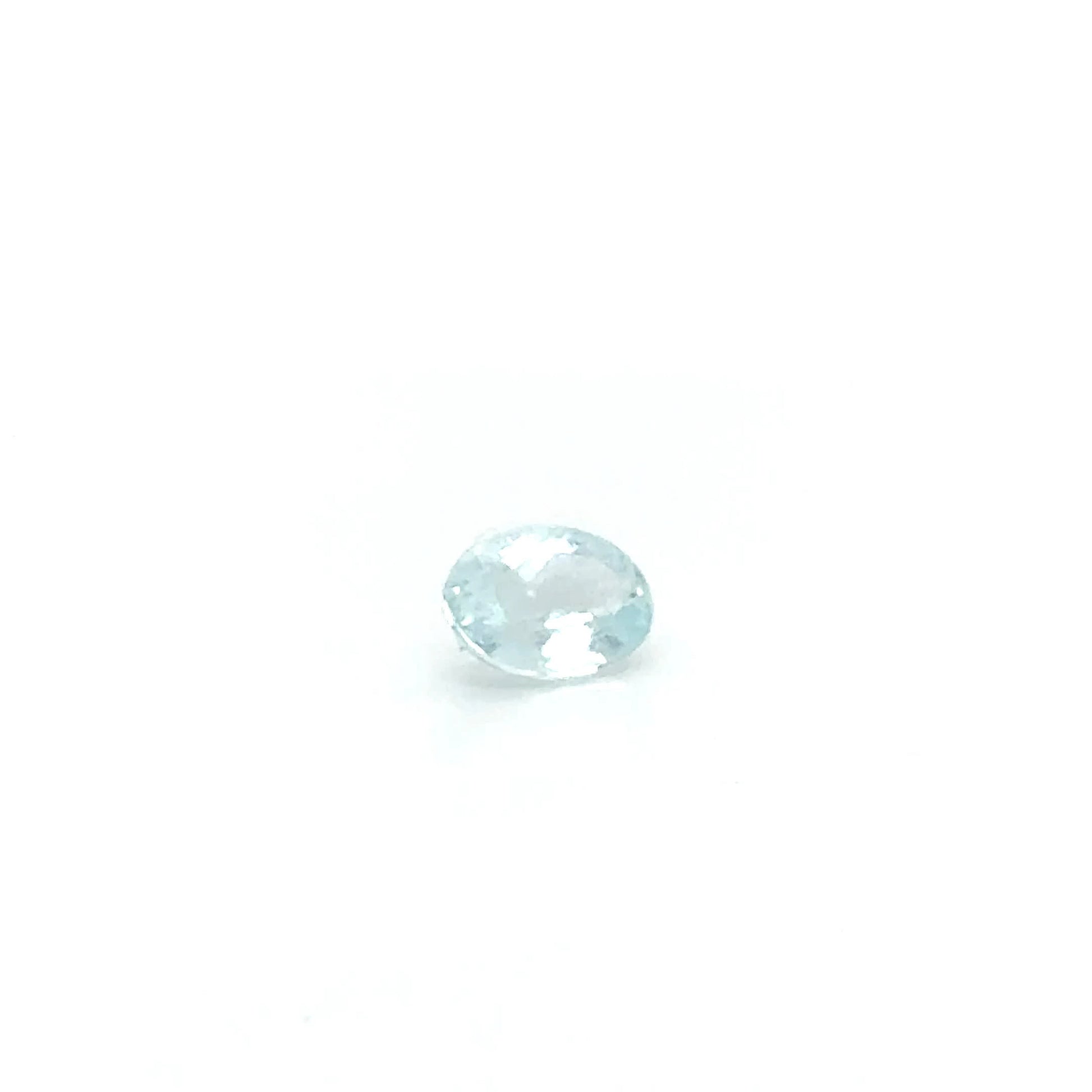 Aquamarin 9.9x7.3x5.1 mm 2.17 ct
