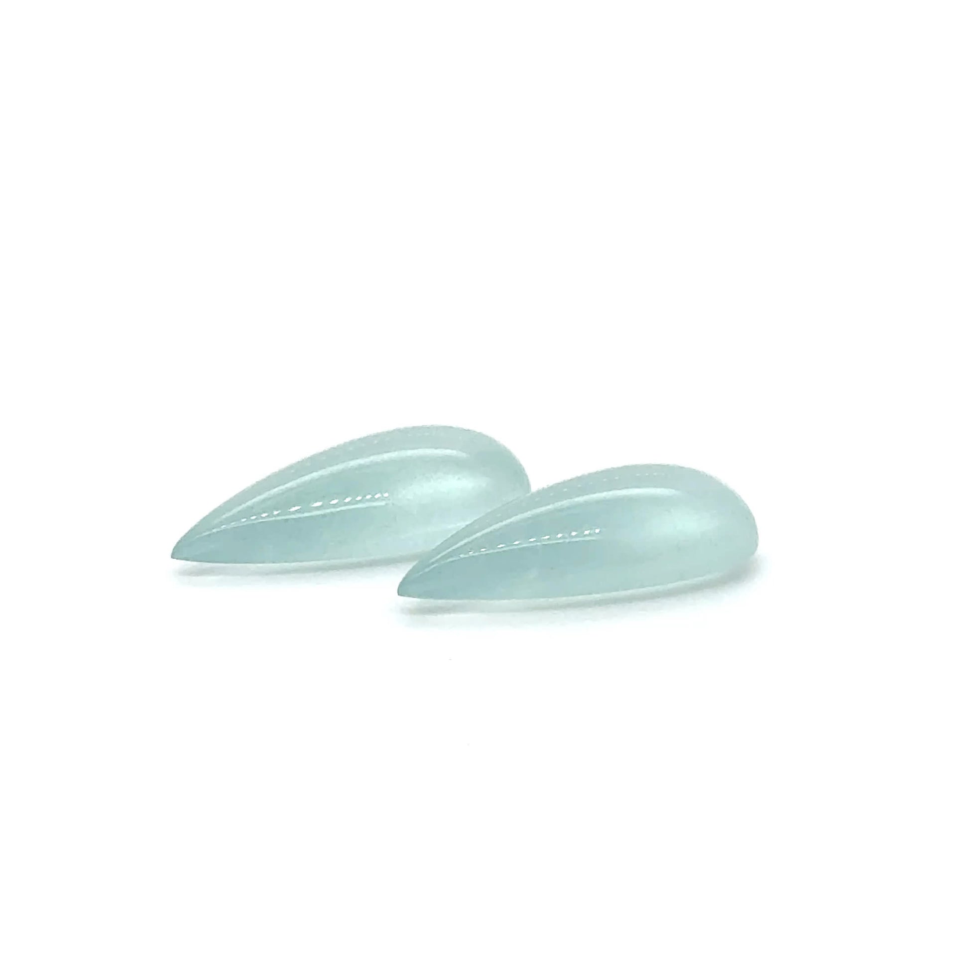 Aquamarin 27.5x12.5x7.3 mm 33.03 ct