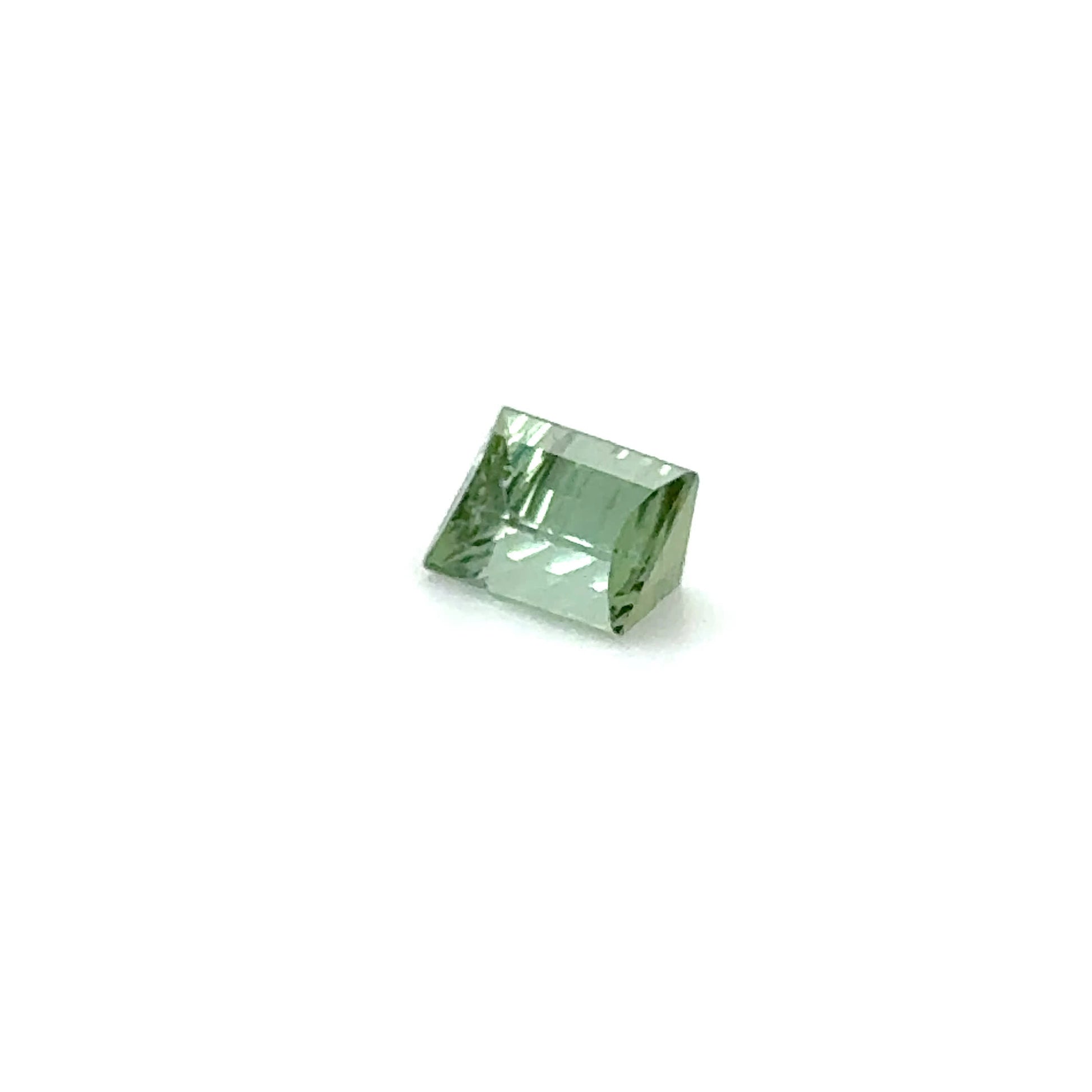 Indigolith 6.7x4.9x3.8 mm 1.02 ct