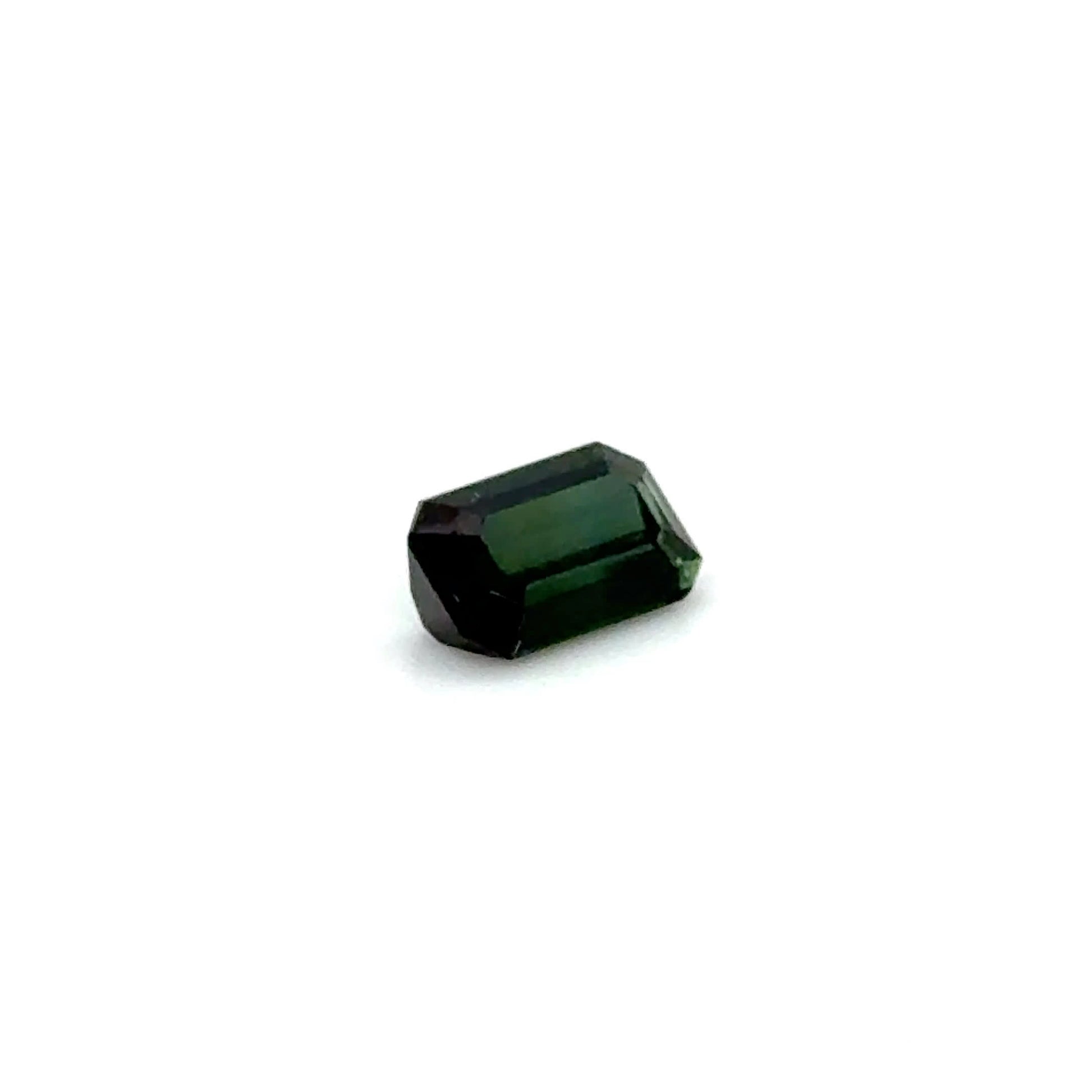 Verdelith 8.1x5.1x3.11 mm 1.12 ct