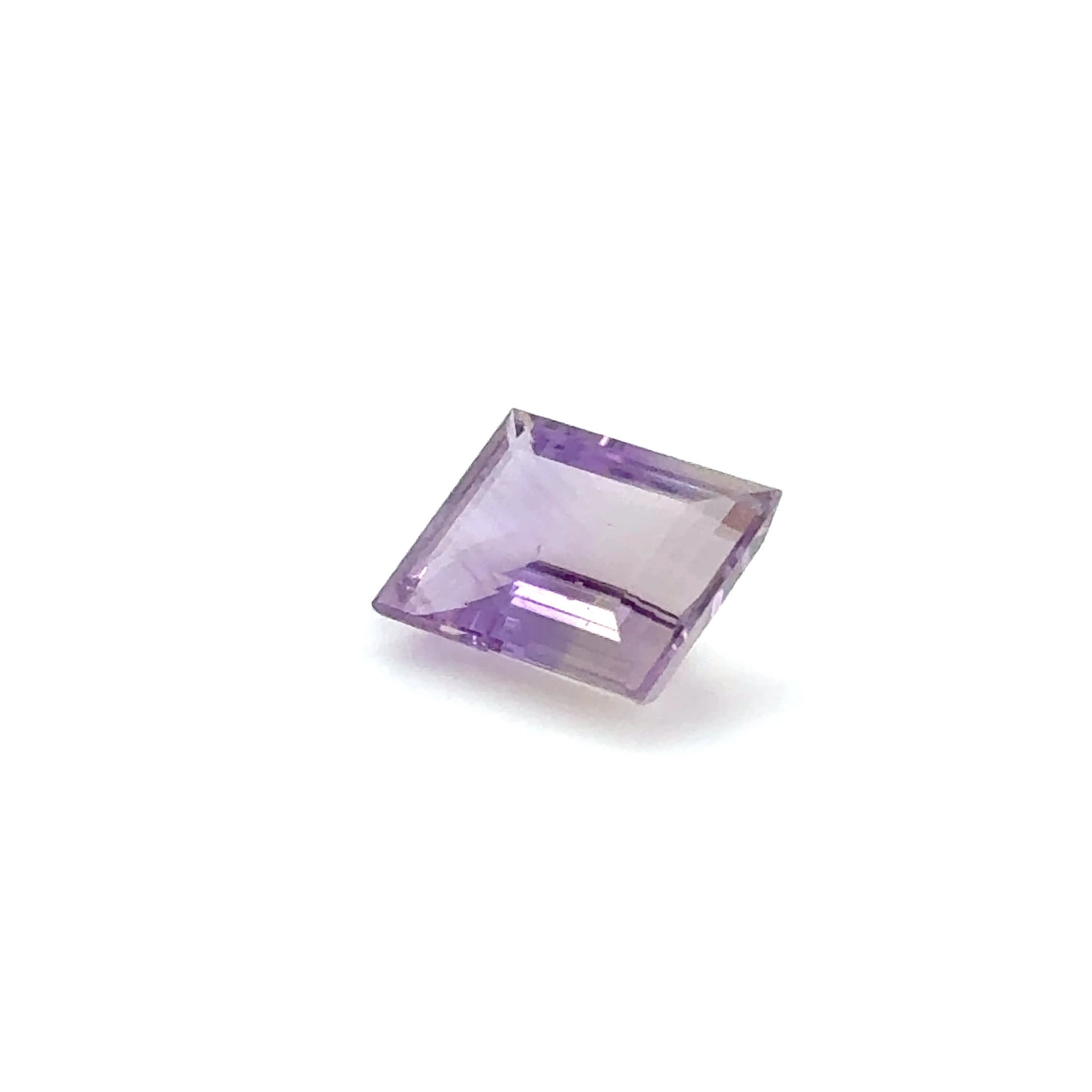 Ametrin 10.1x8.27x4.8 mm 3.11 ct