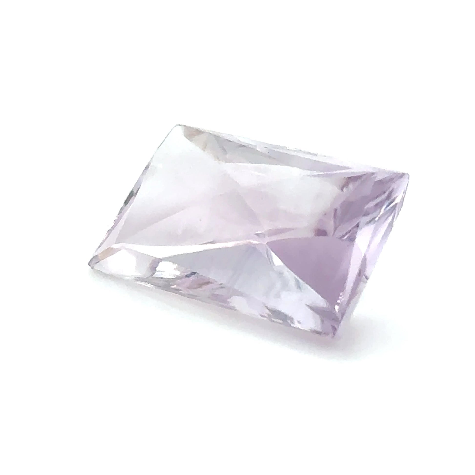 Amethyst 22.11x13.5x8.9 mm 17.92 ct