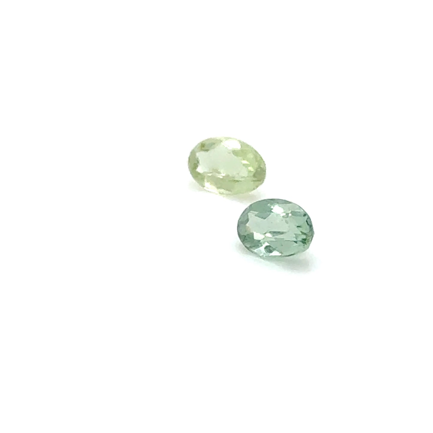 Verdelith 6x4.1x3 mm 0.4 ct