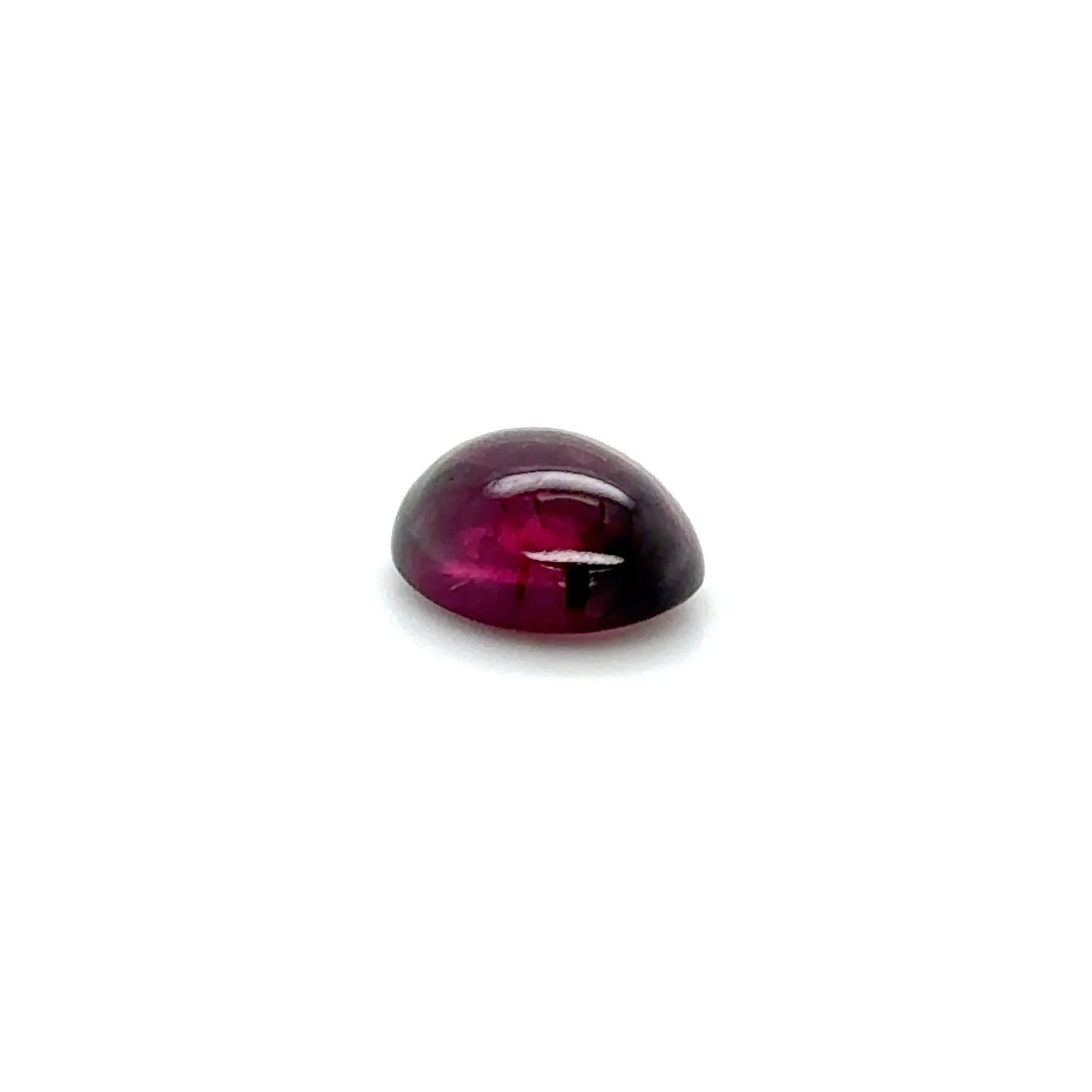 Granat Rhodolith 9x7.1x4.2 mm 3.04 ct