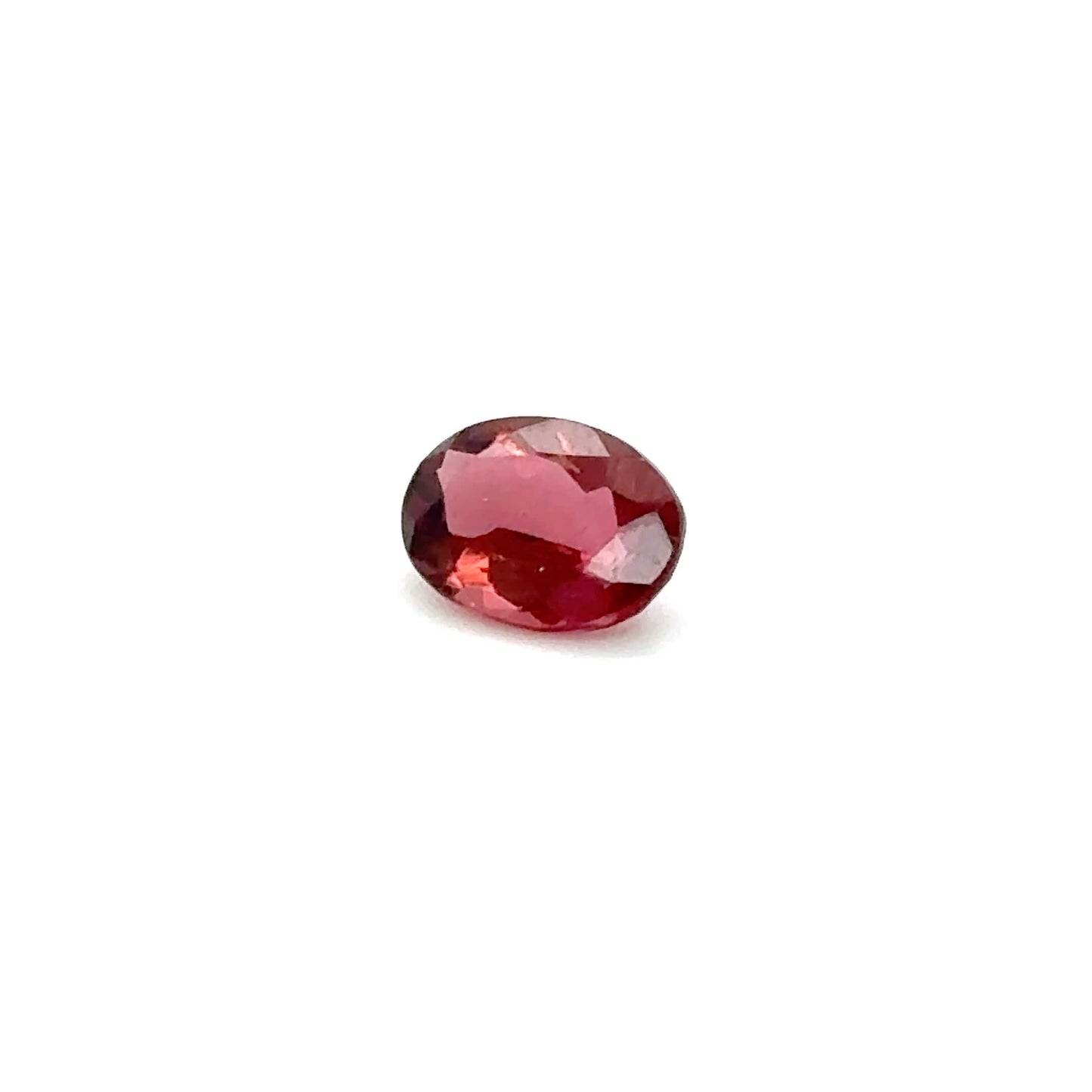 Rubellit 8x5.9x3.5 mm 1.17 ct