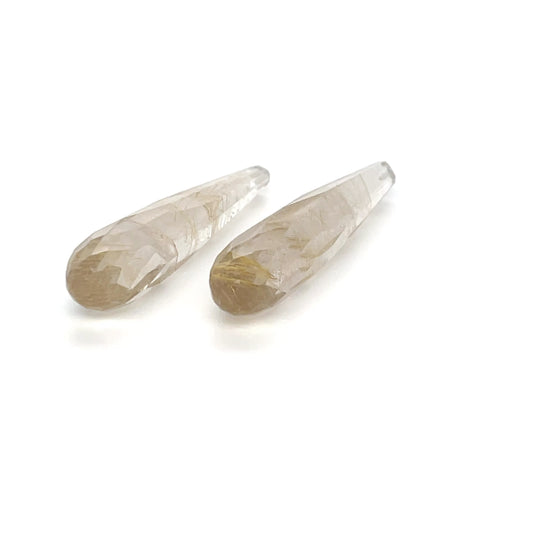 Rutilquarz 34.6x7.5x7.5 mm 26.97 ct