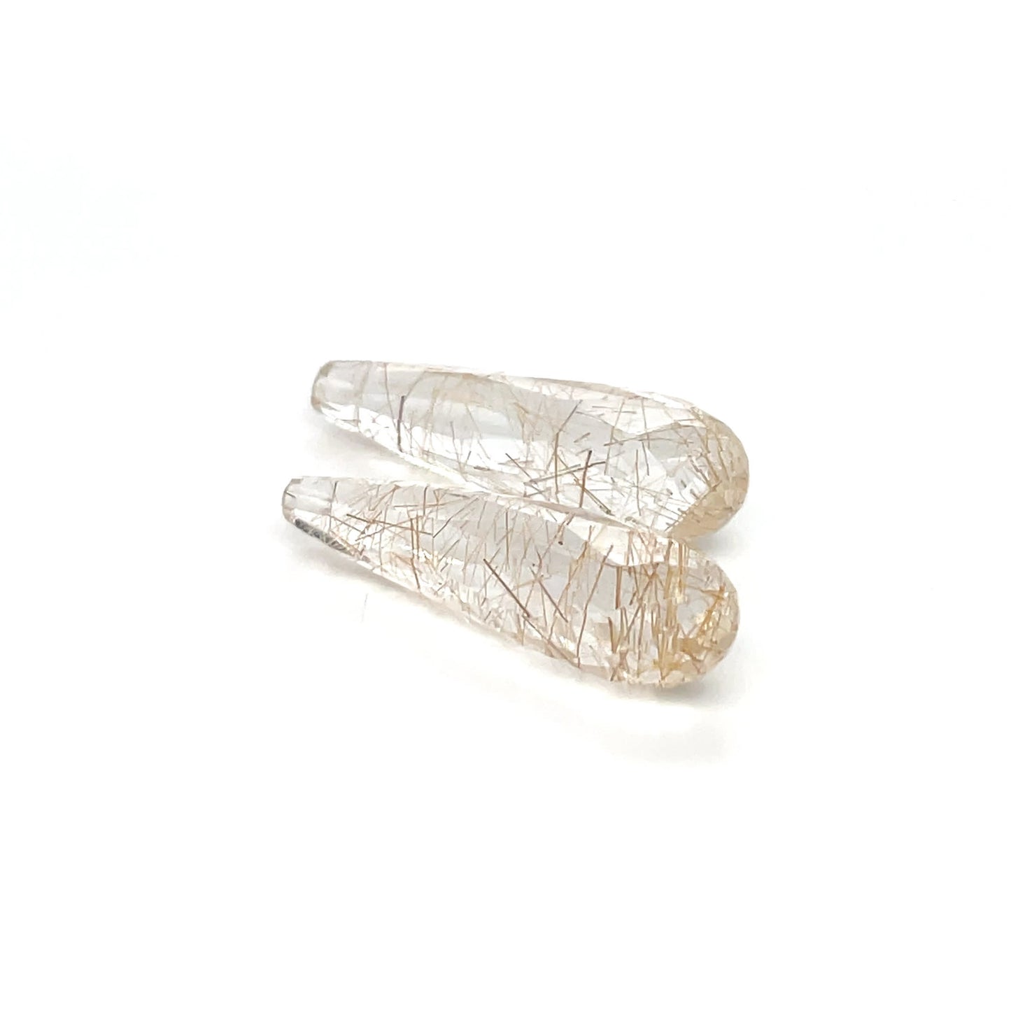 Rutilquarz 26.9x7.7x7.7 mm 21.56 ct