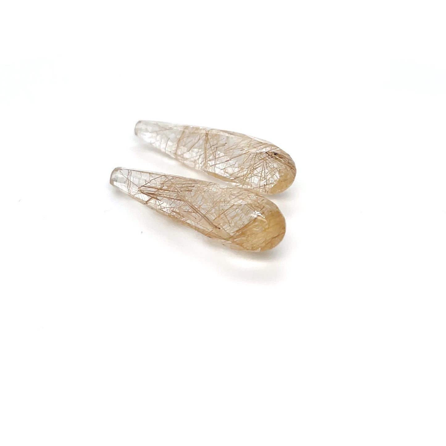 Rutilquarz 31.9x8.2x8.2 mm 28.9 ct