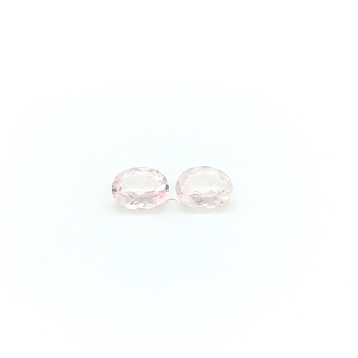 Rosenquarz OV FAC 10x8 mm 4.16 ct