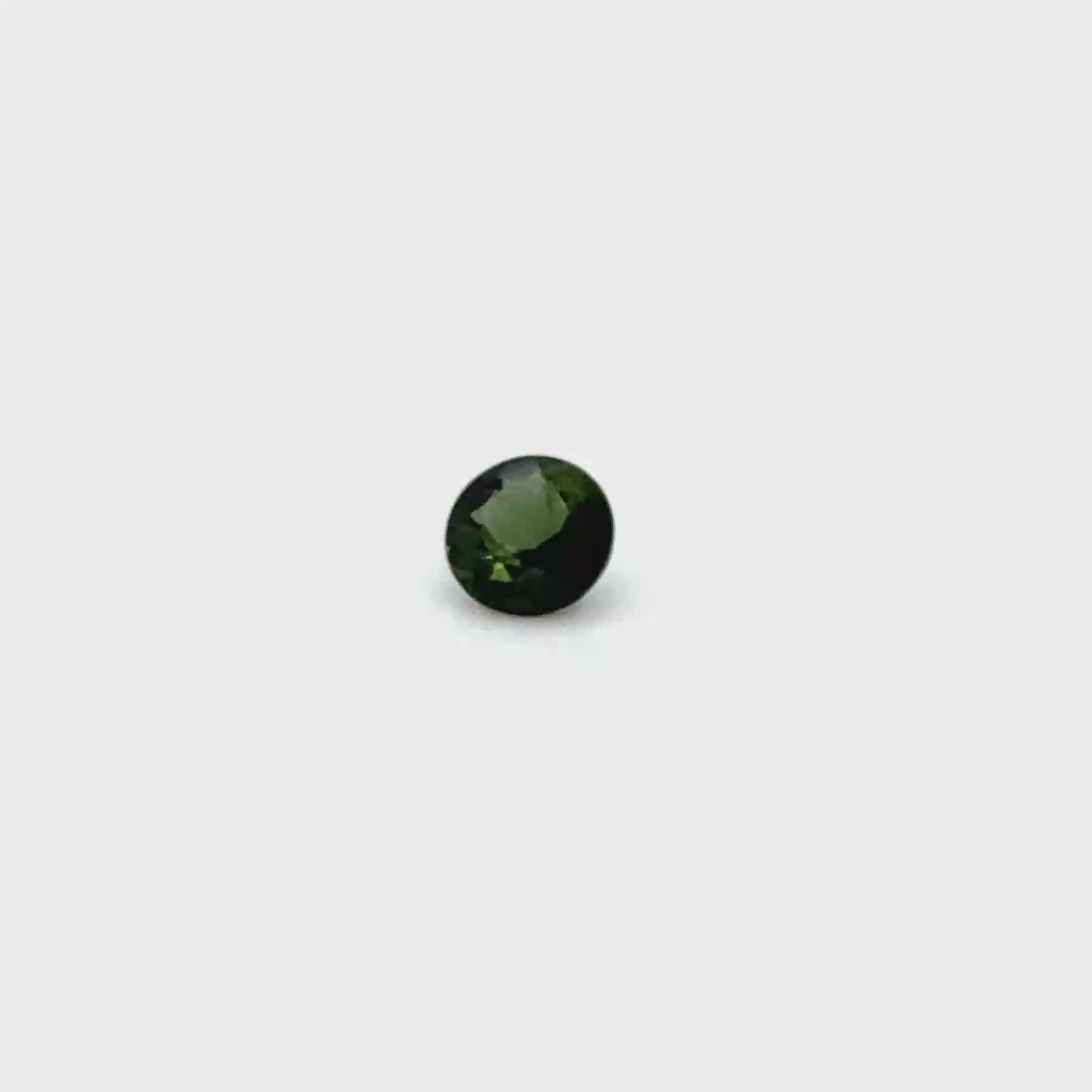 Verdelith 5x5x3 mm 0.47 ct